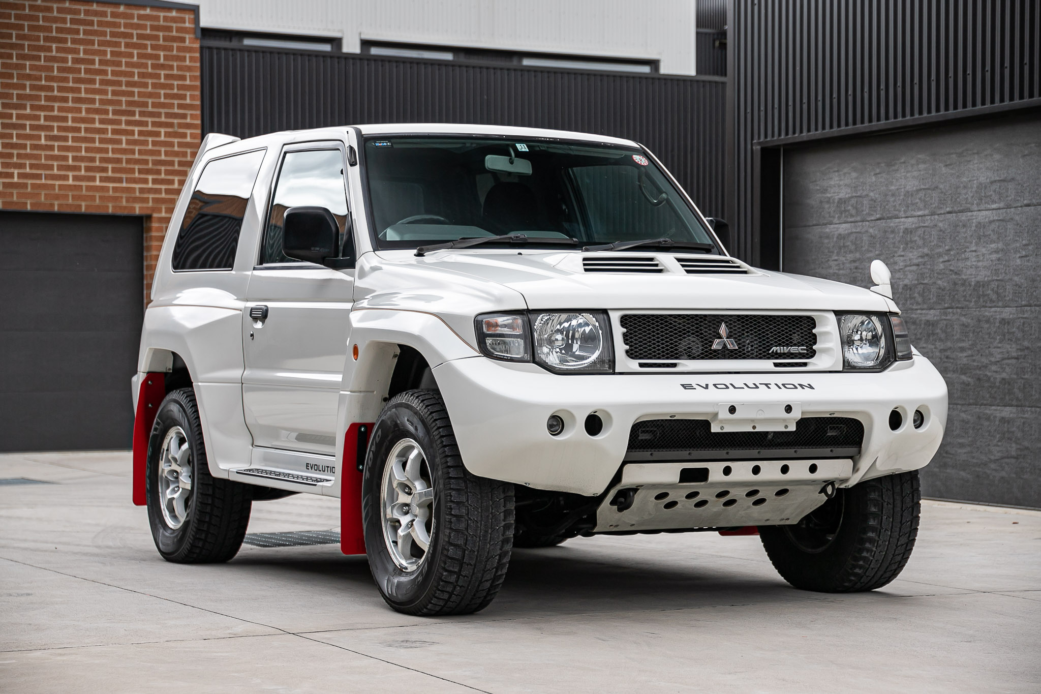 1997 MITSUBISHI PAJERO EVOLUTION - MANUAL