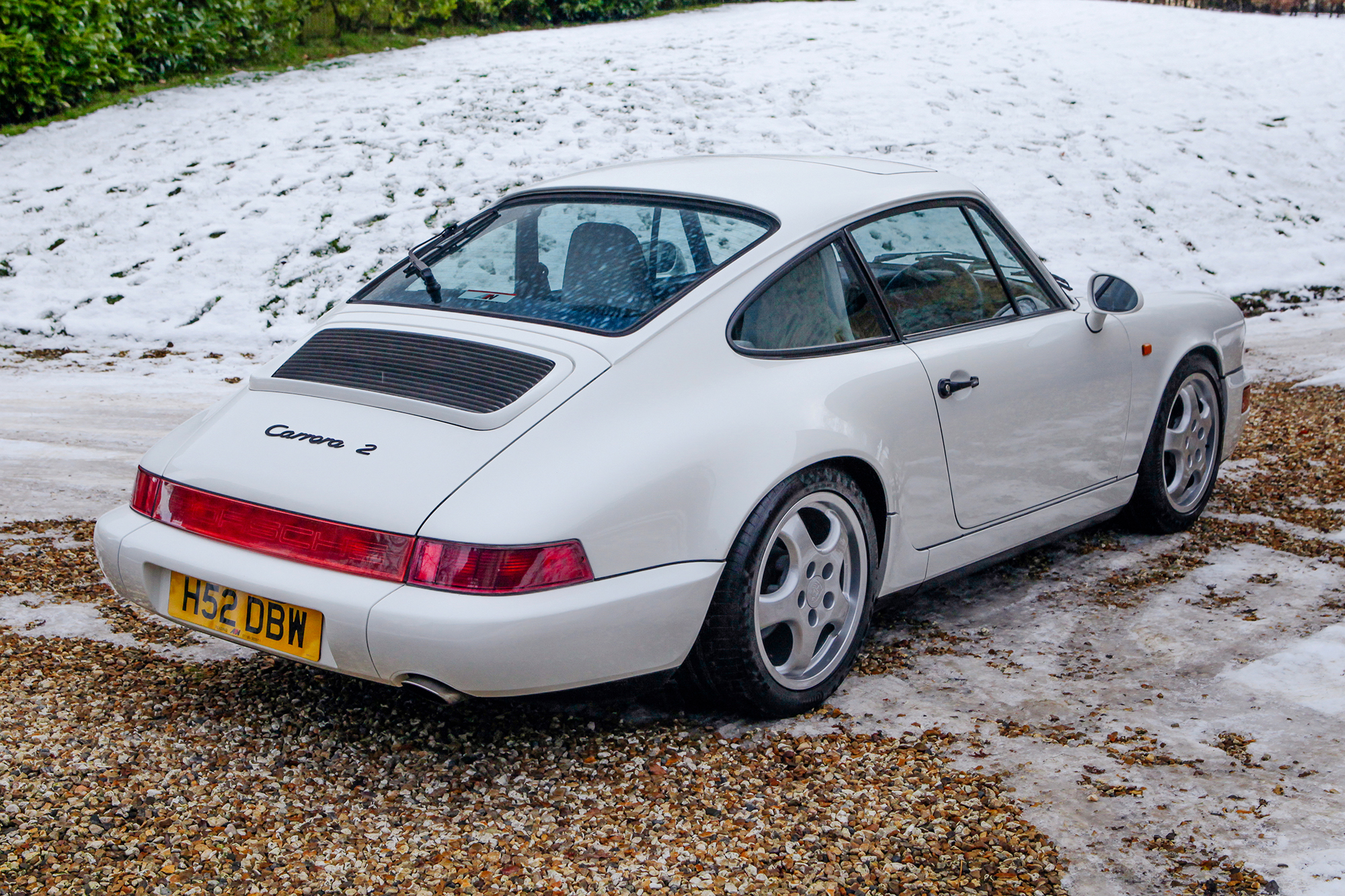 Porsche 911 Carrera 2 (964)