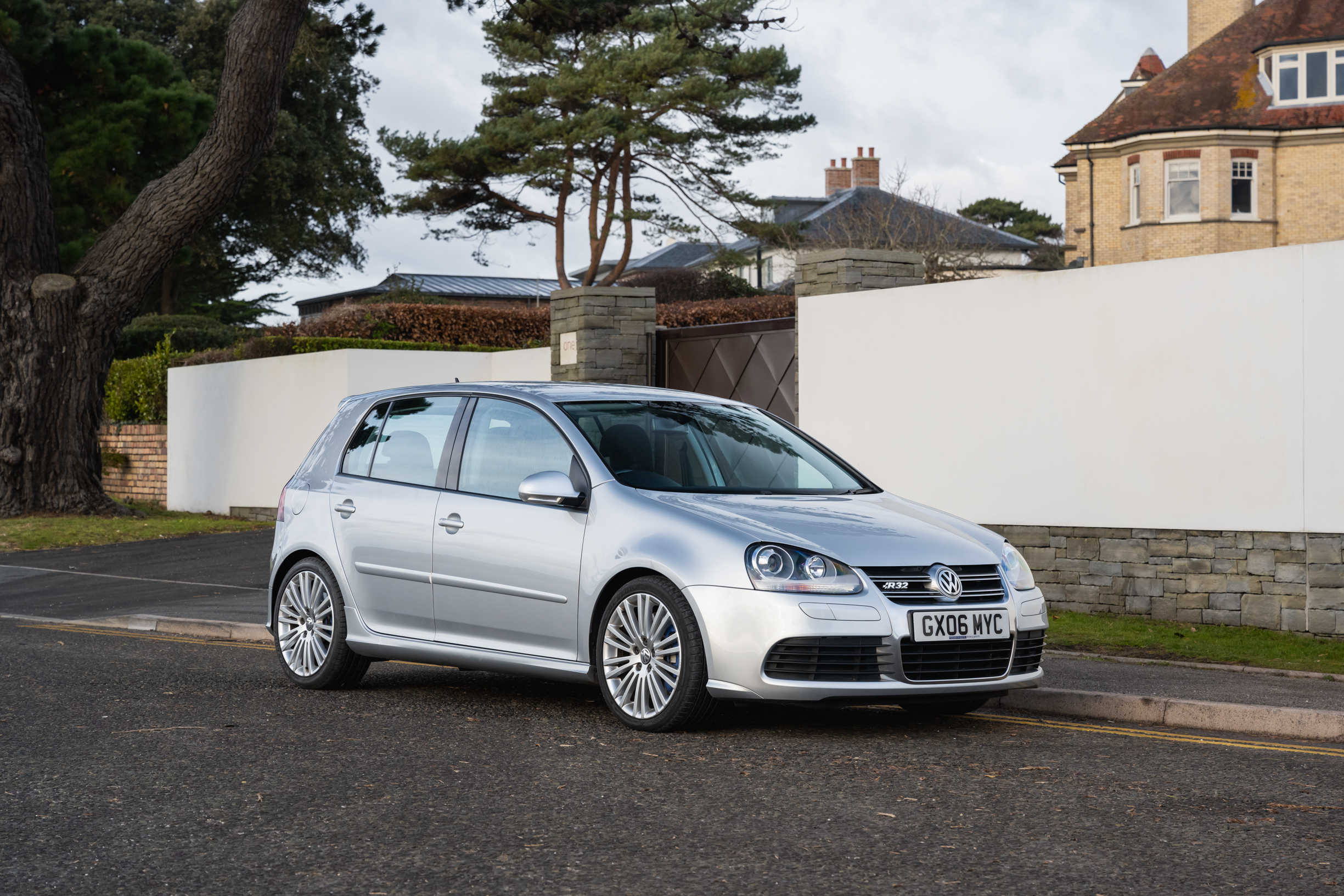 2006 VOLKSWAGEN GOLF (MK5) R32 - 29,793 MILES for sale by auction in ...