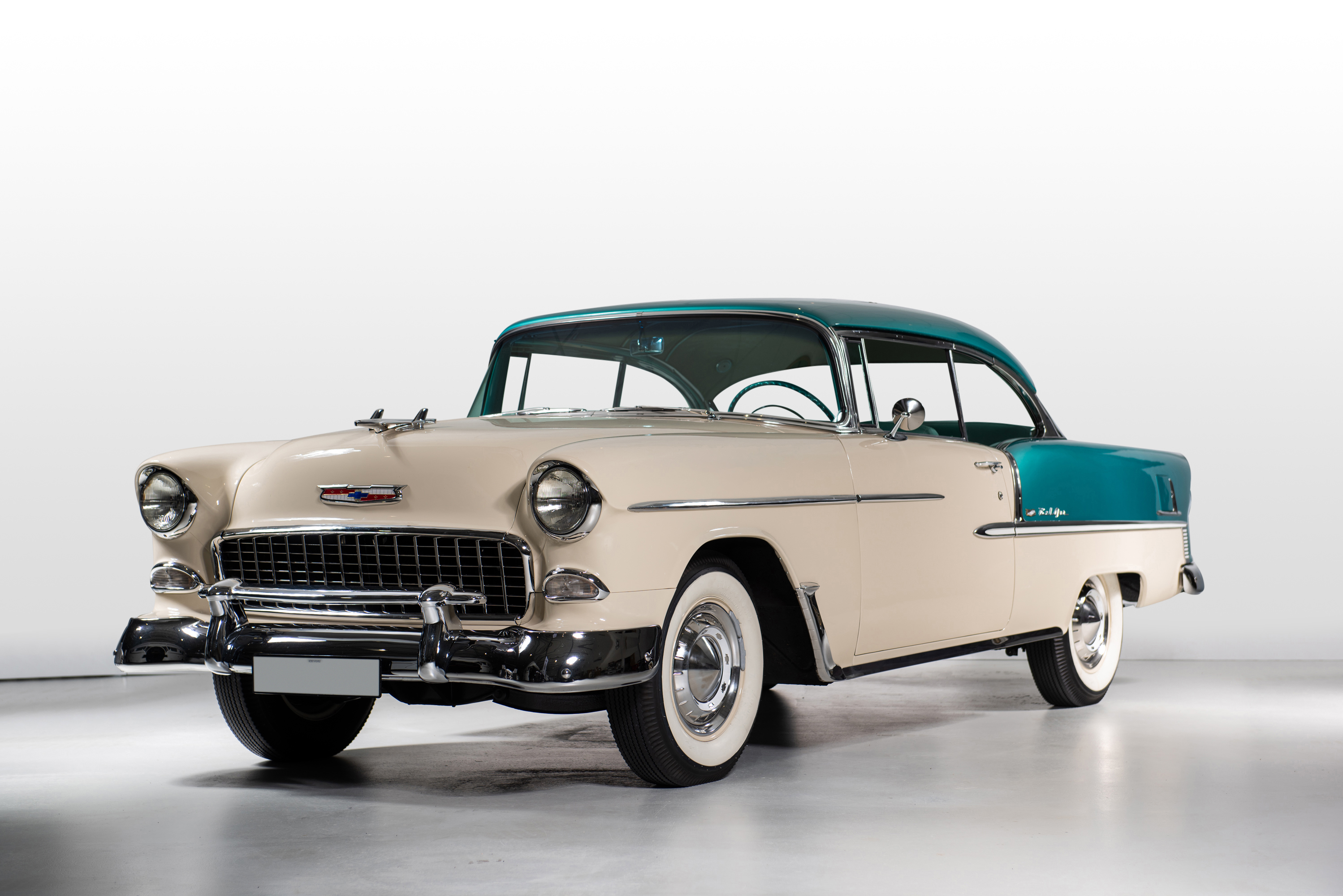 1955 CHEVROLET BEL AIR SPORTS COUPE