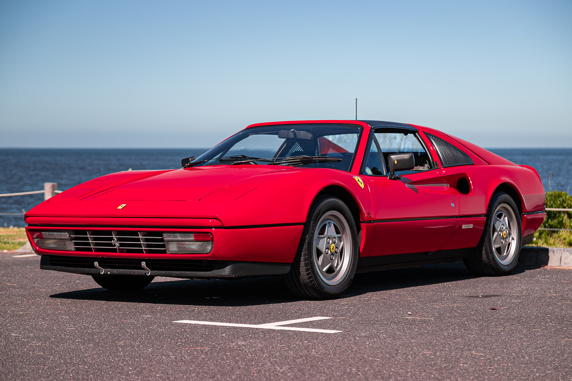 1988 FERRARI 328 GTS