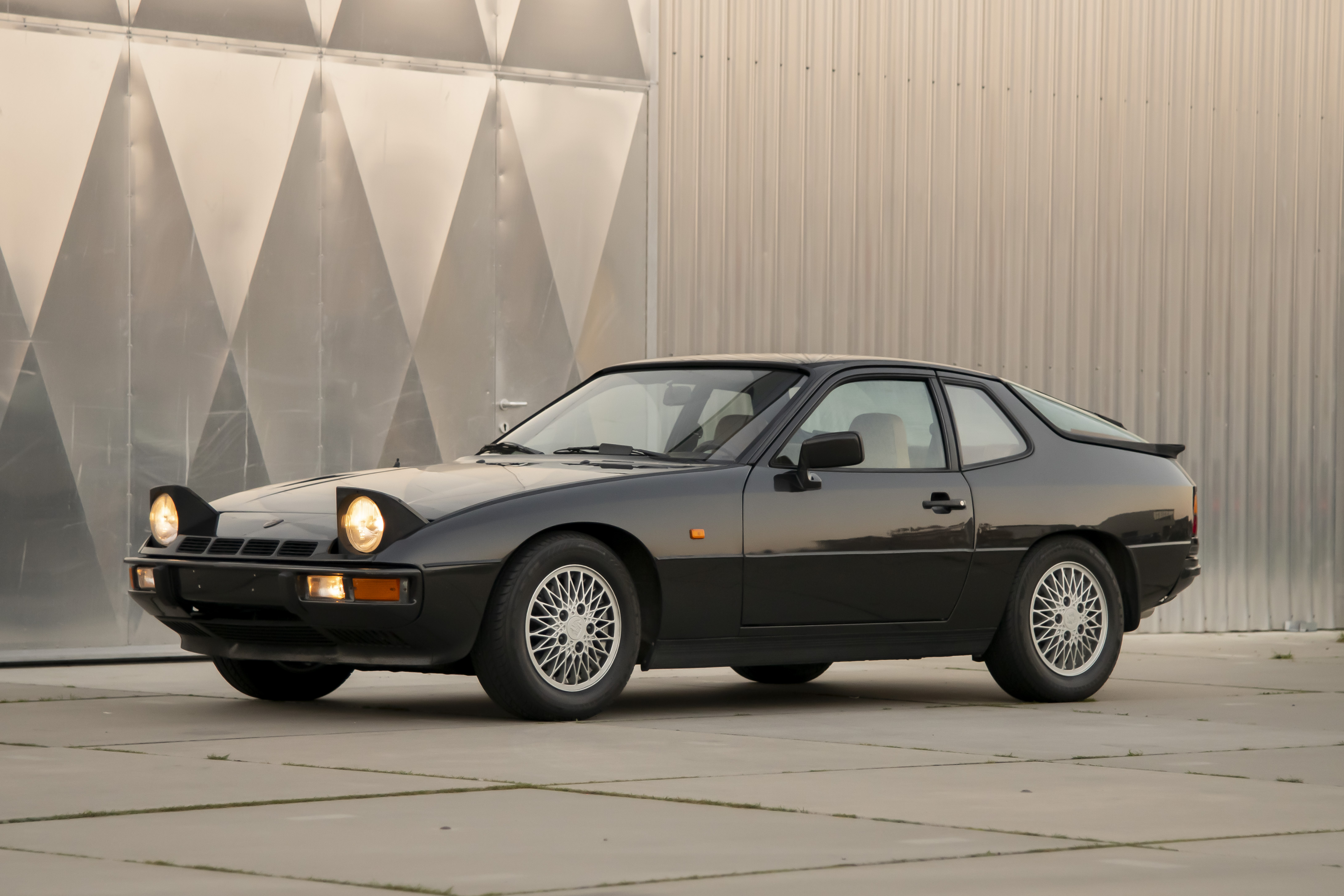 1981 PORSCHE 924 TURBO