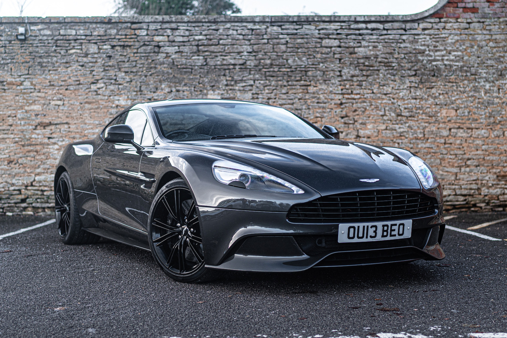 2013 ASTON MARTIN VANQUISH - 13,250 MILES