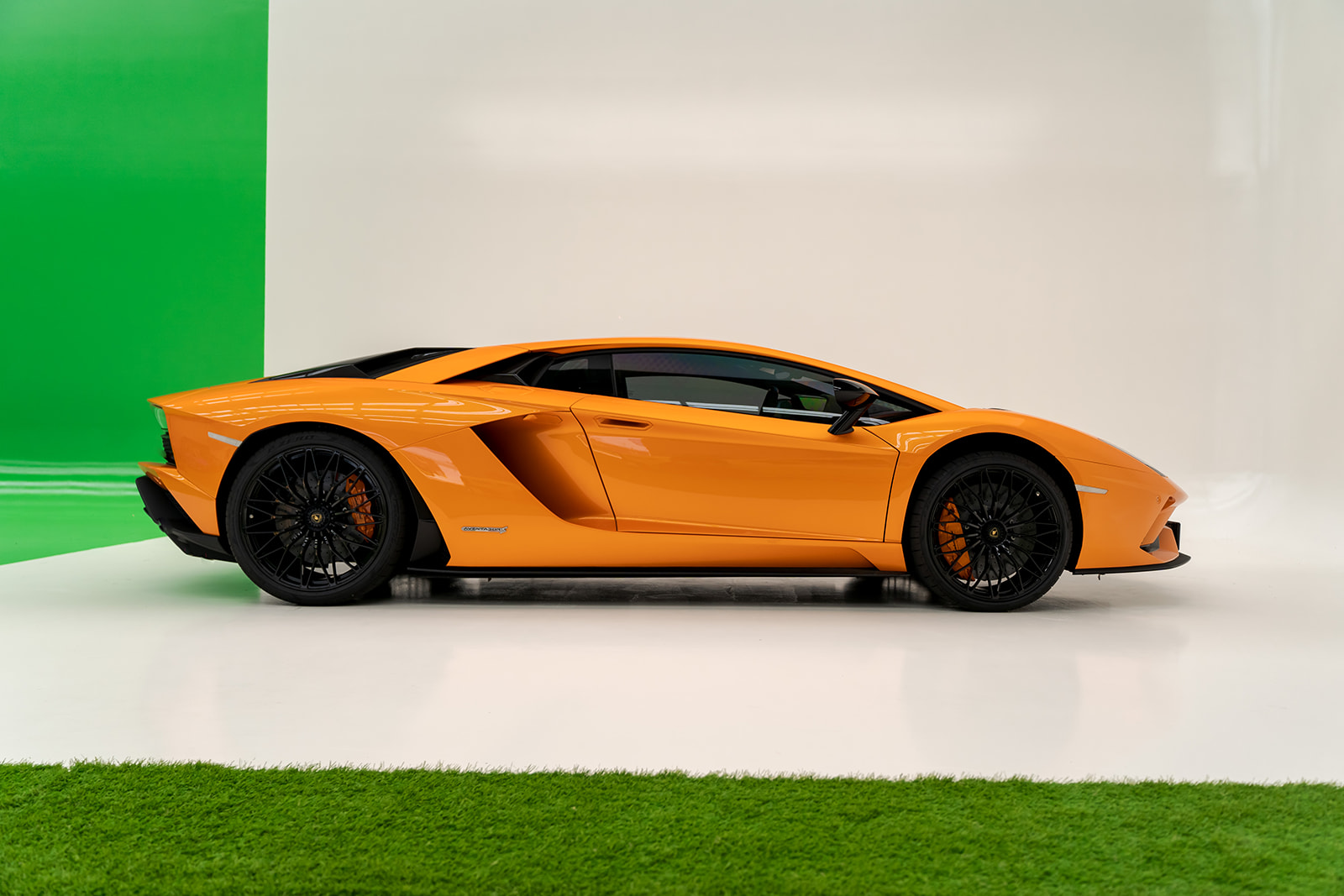 2017 LAMBORGHINI AVENTADOR LP740-4 S