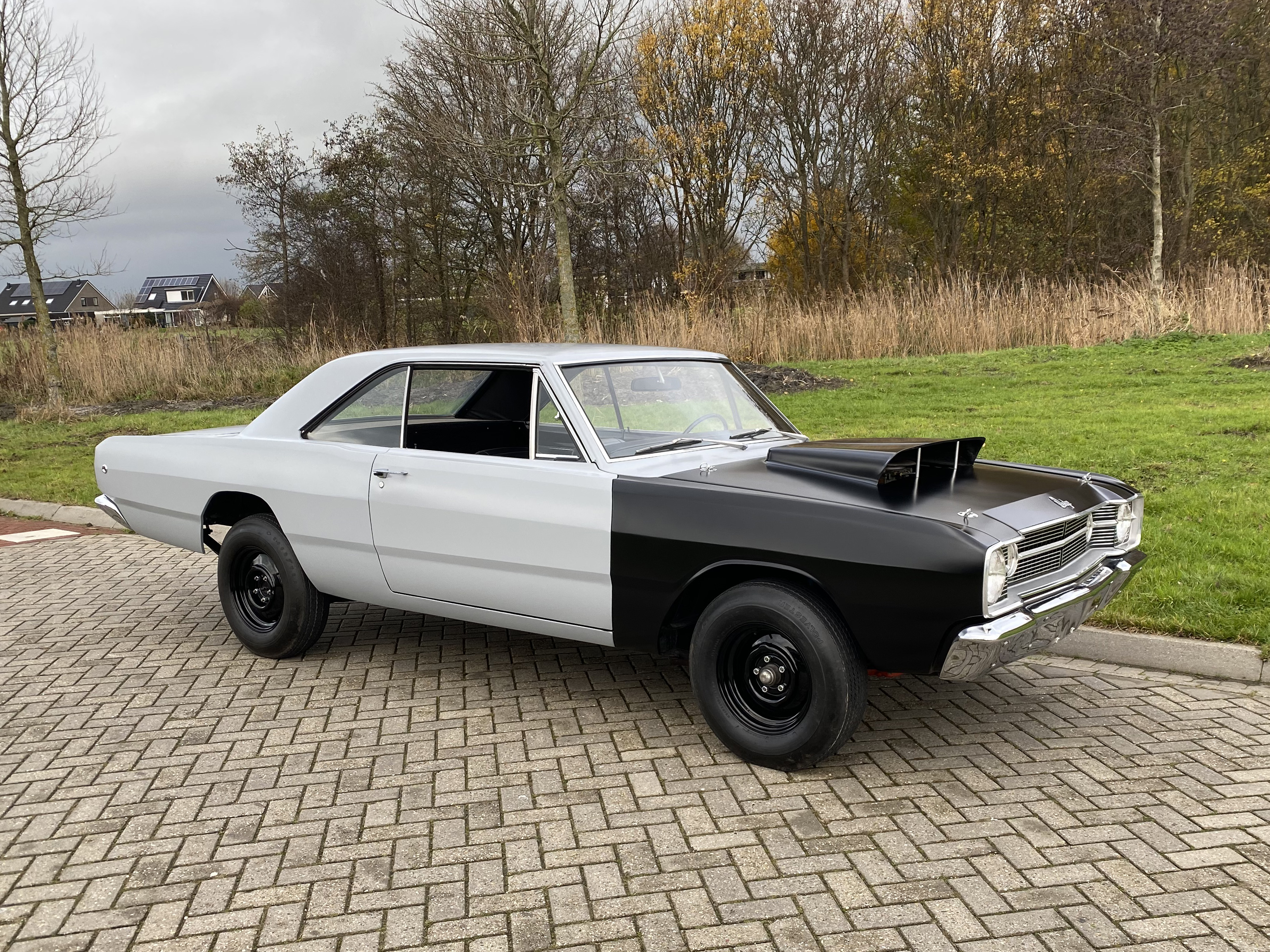 1968 DODGE HURST HEMI DART LO23