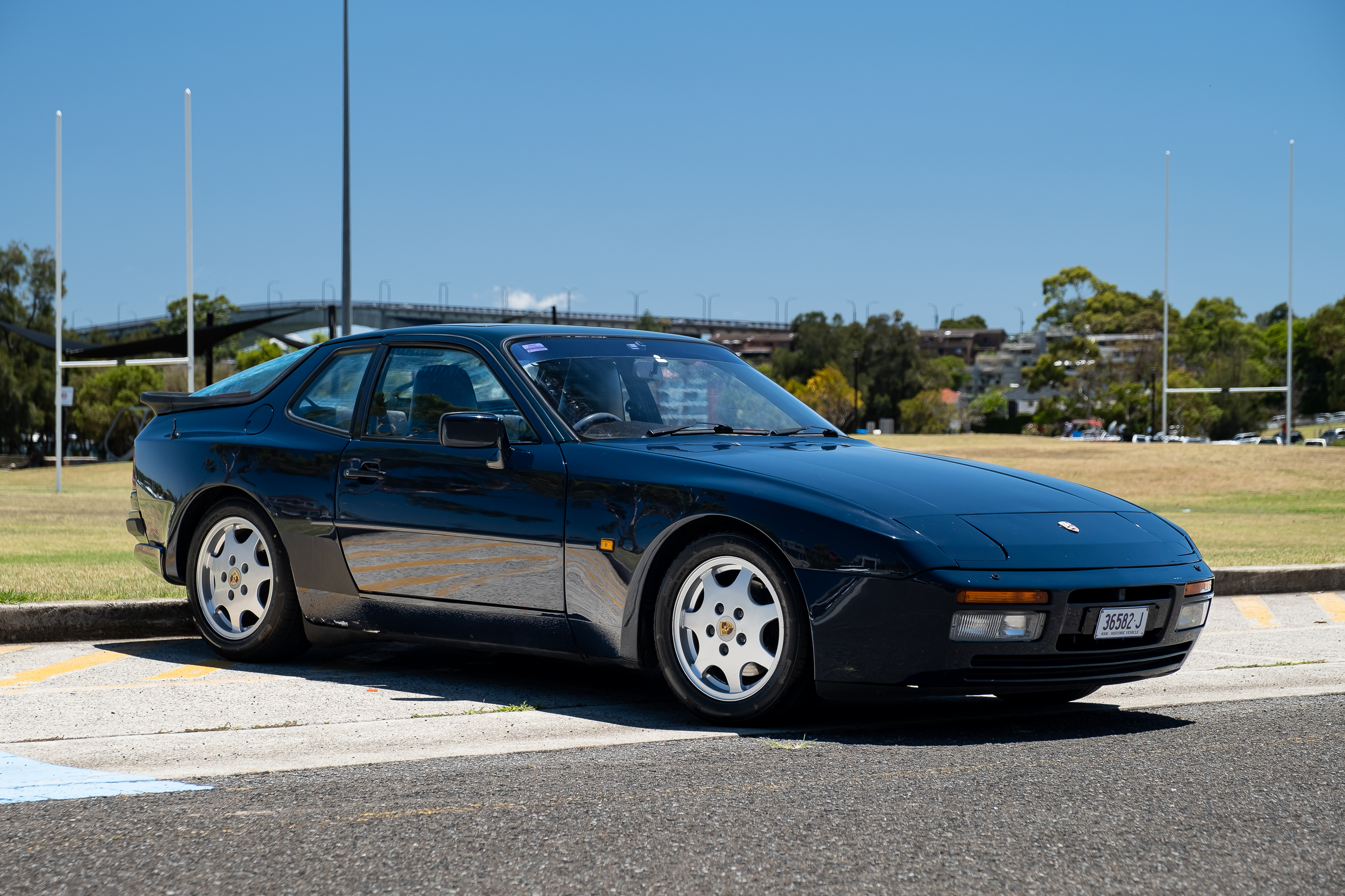 1990 PORSCHE 944 S2