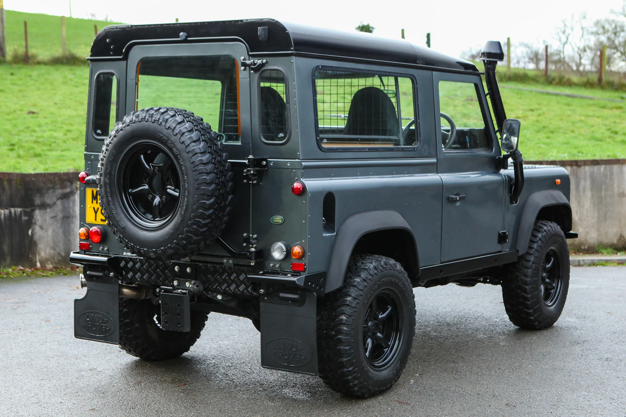 2001 LAND ROVER DEFENDER 90 - 57,511 MILES for sale by auction in South ...