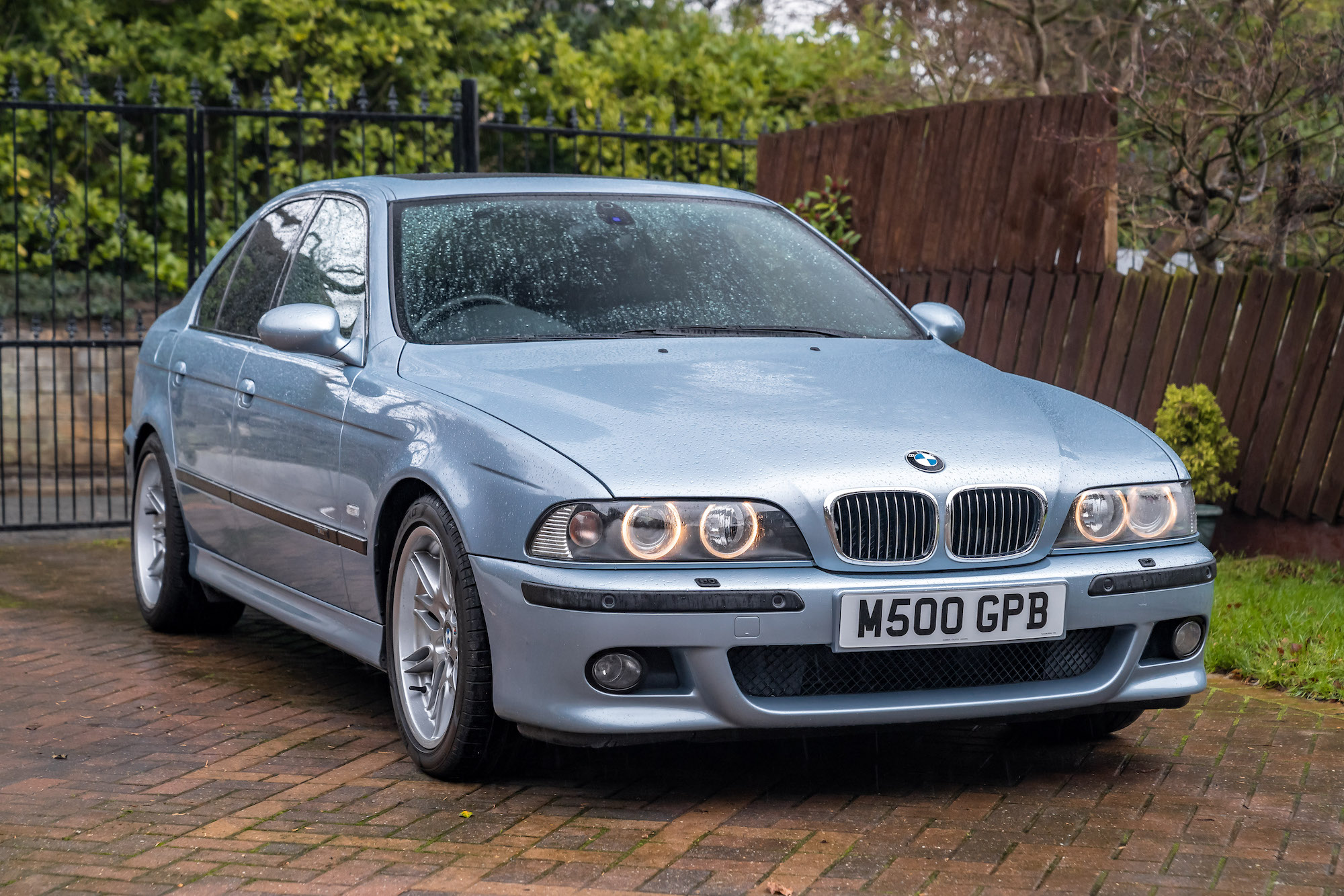 2001 BMW (E39) M5