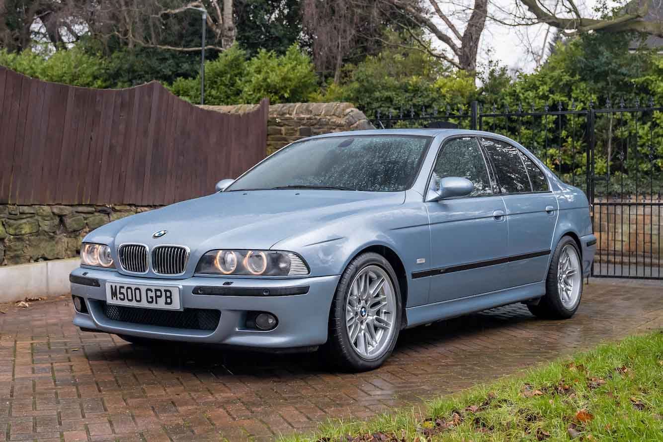 2001 BMW (E39) M5