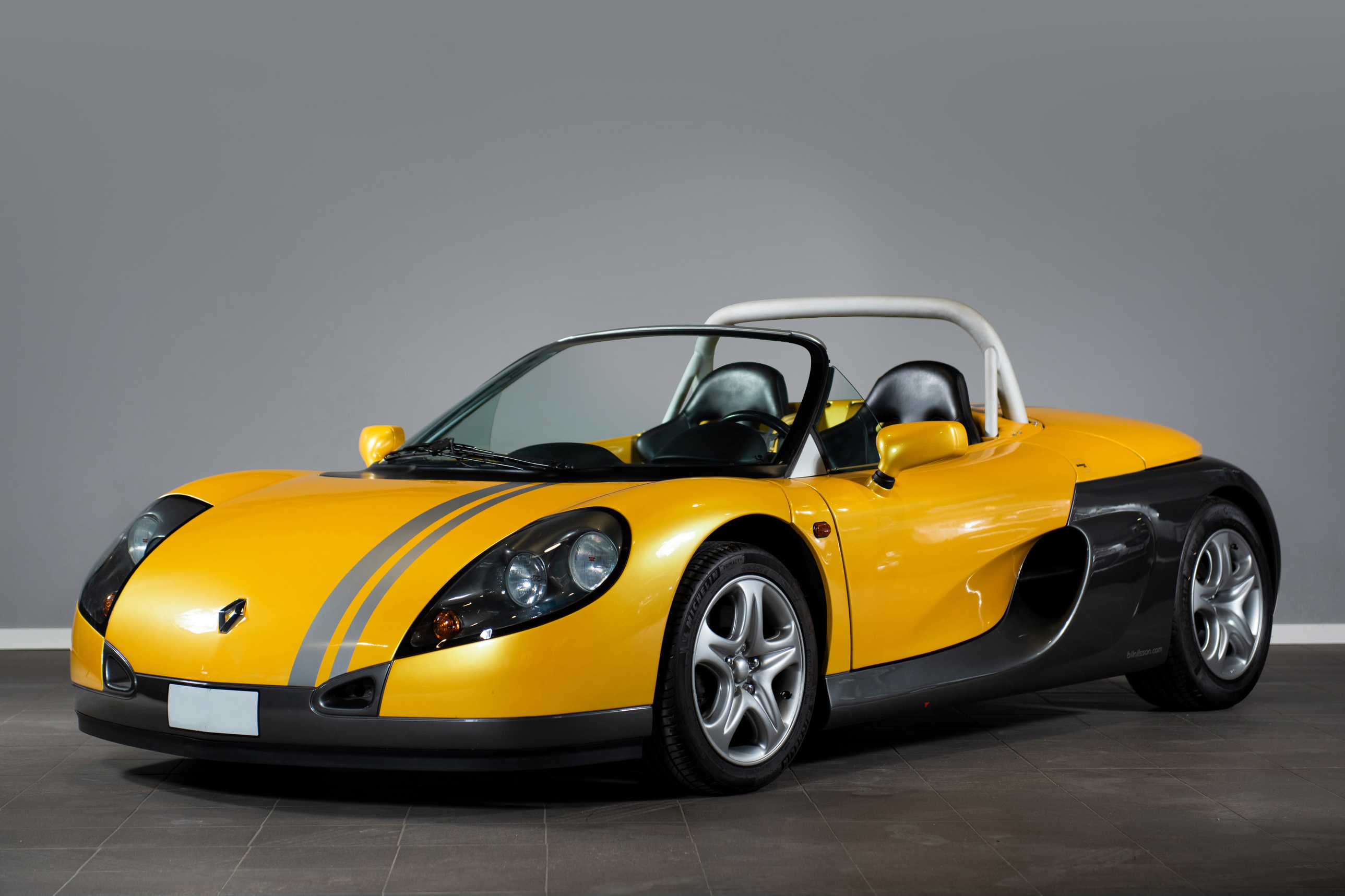 1998 RENAULT SPORT SPIDER - 1,700 KM