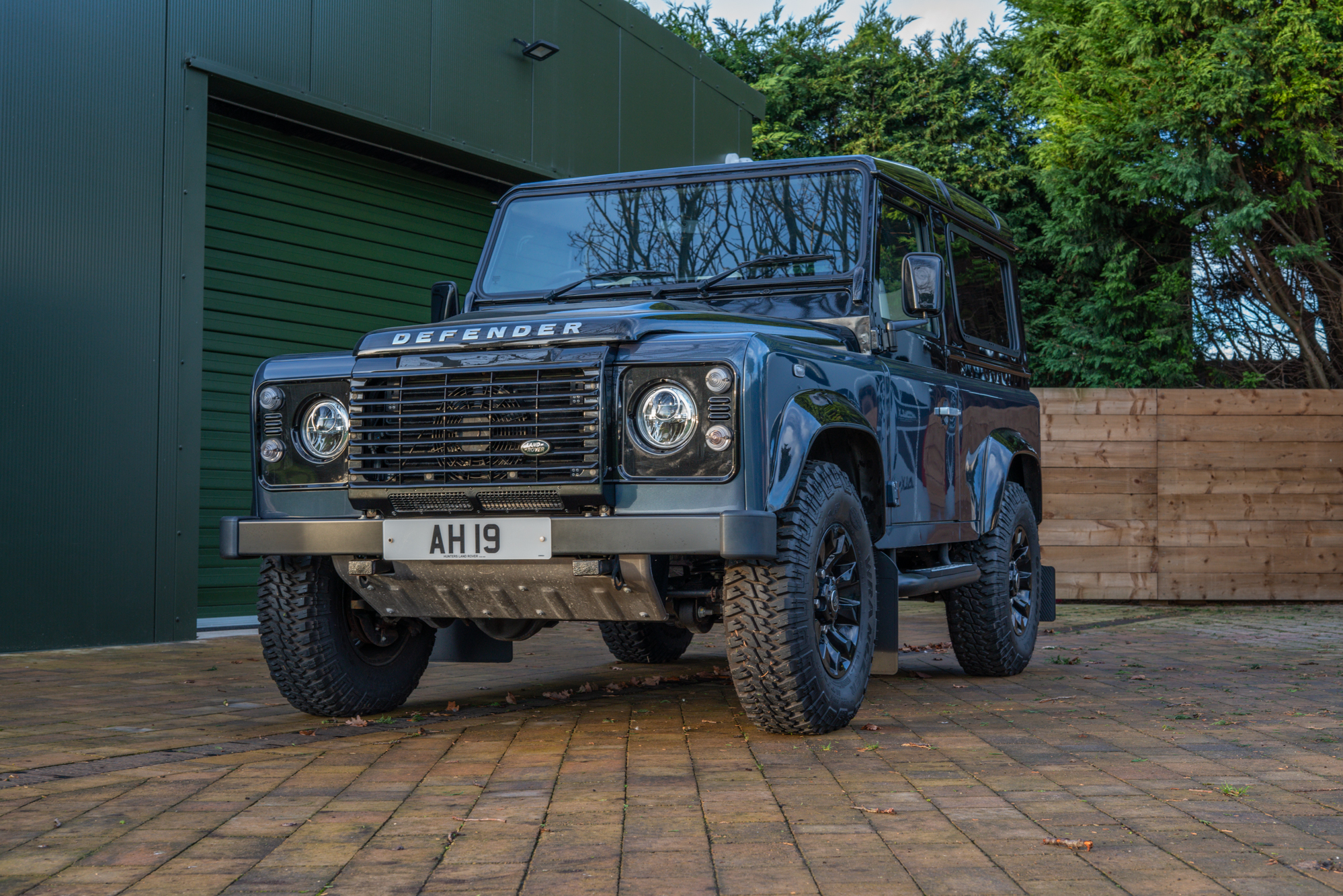 2015 LAND ROVER DEFENDER 90 AUTOBIOGRAPHY - 375 MILES for sale in Selby ...