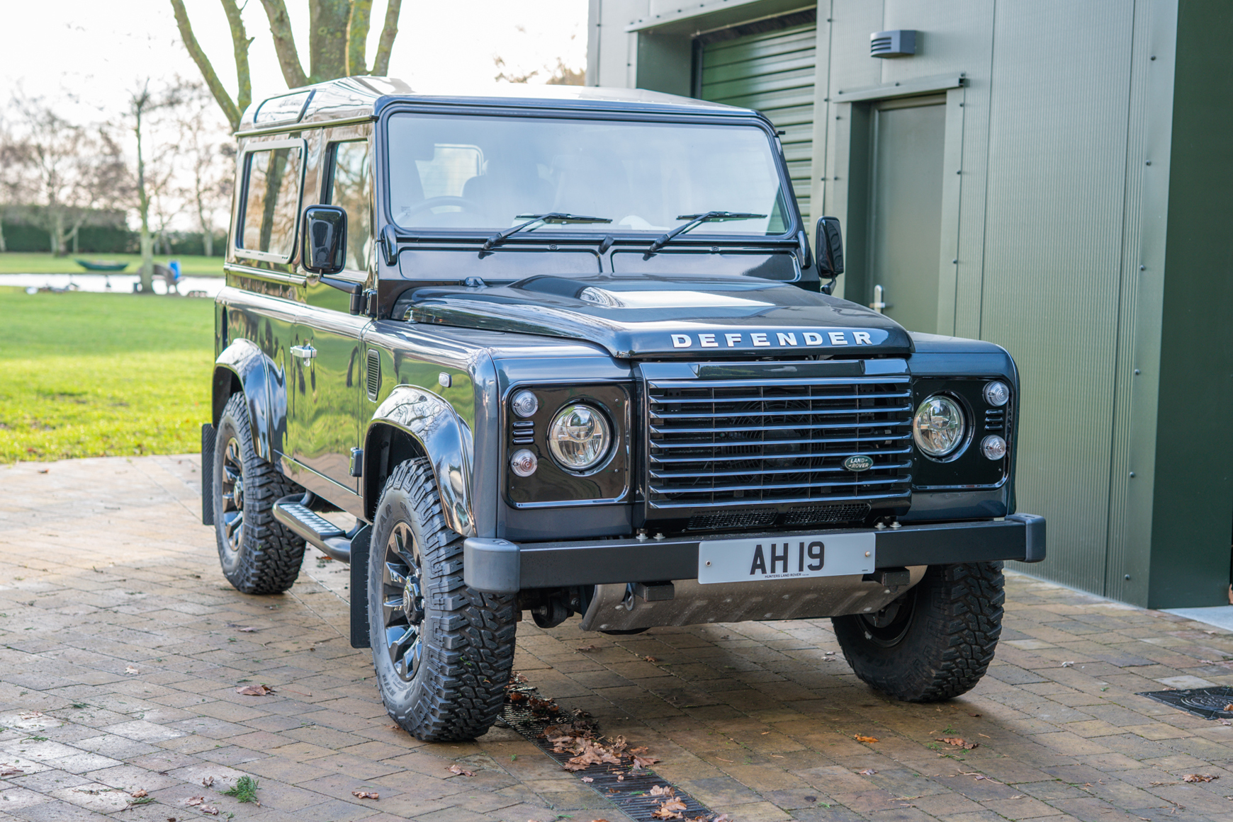 2015 LAND ROVER DEFENDER 90 AUTOBIOGRAPHY - 375 MILES