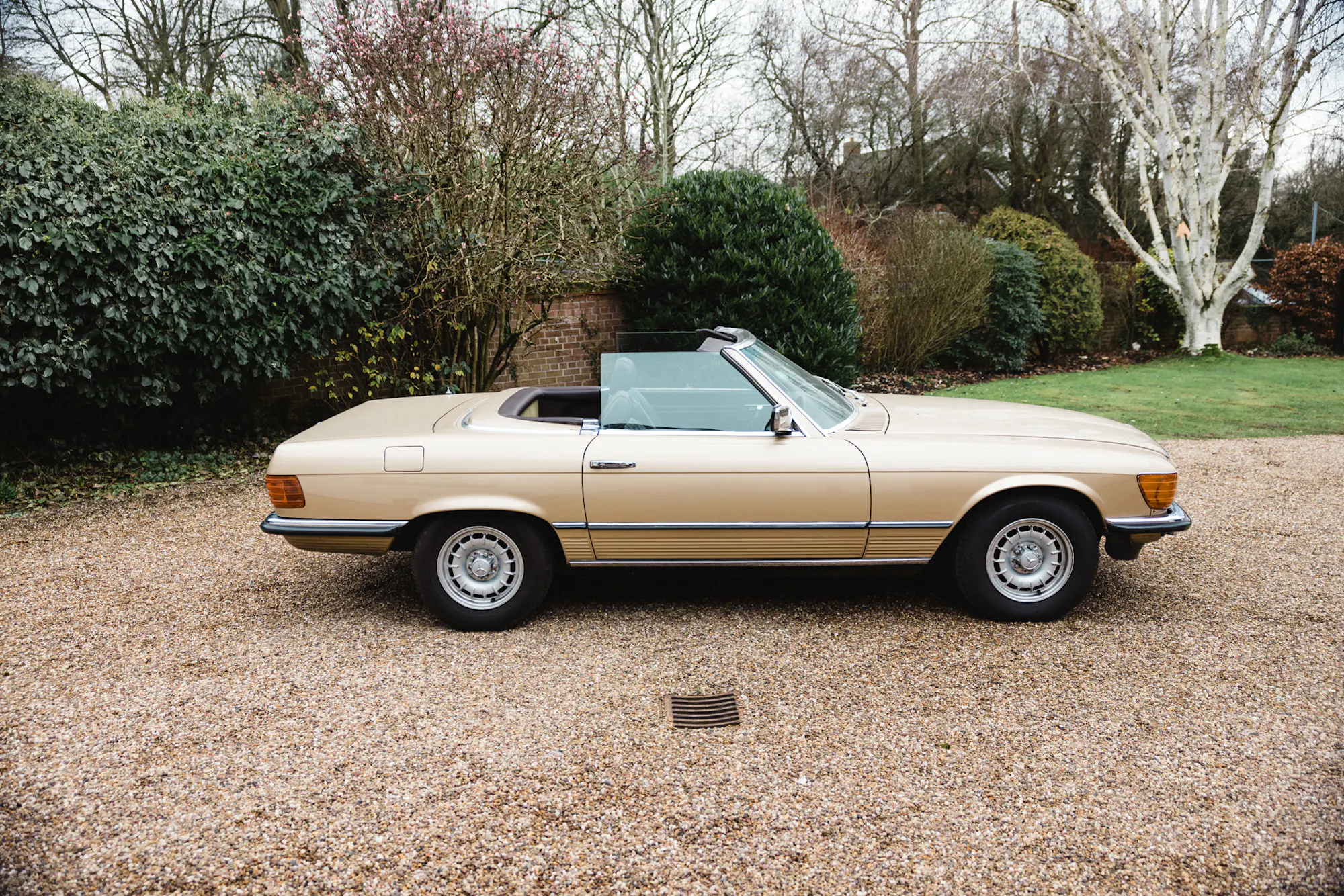 1984 MERCEDES-BENZ (R107) 280 SL