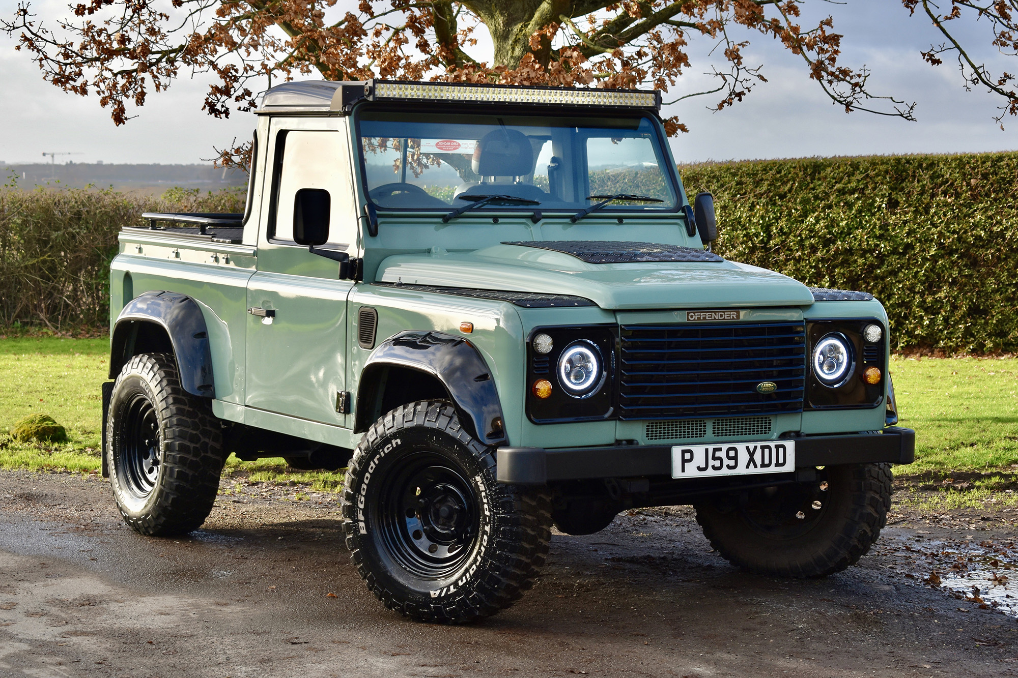 2009 LAND ROVER DEFENDER 90 PICK UP