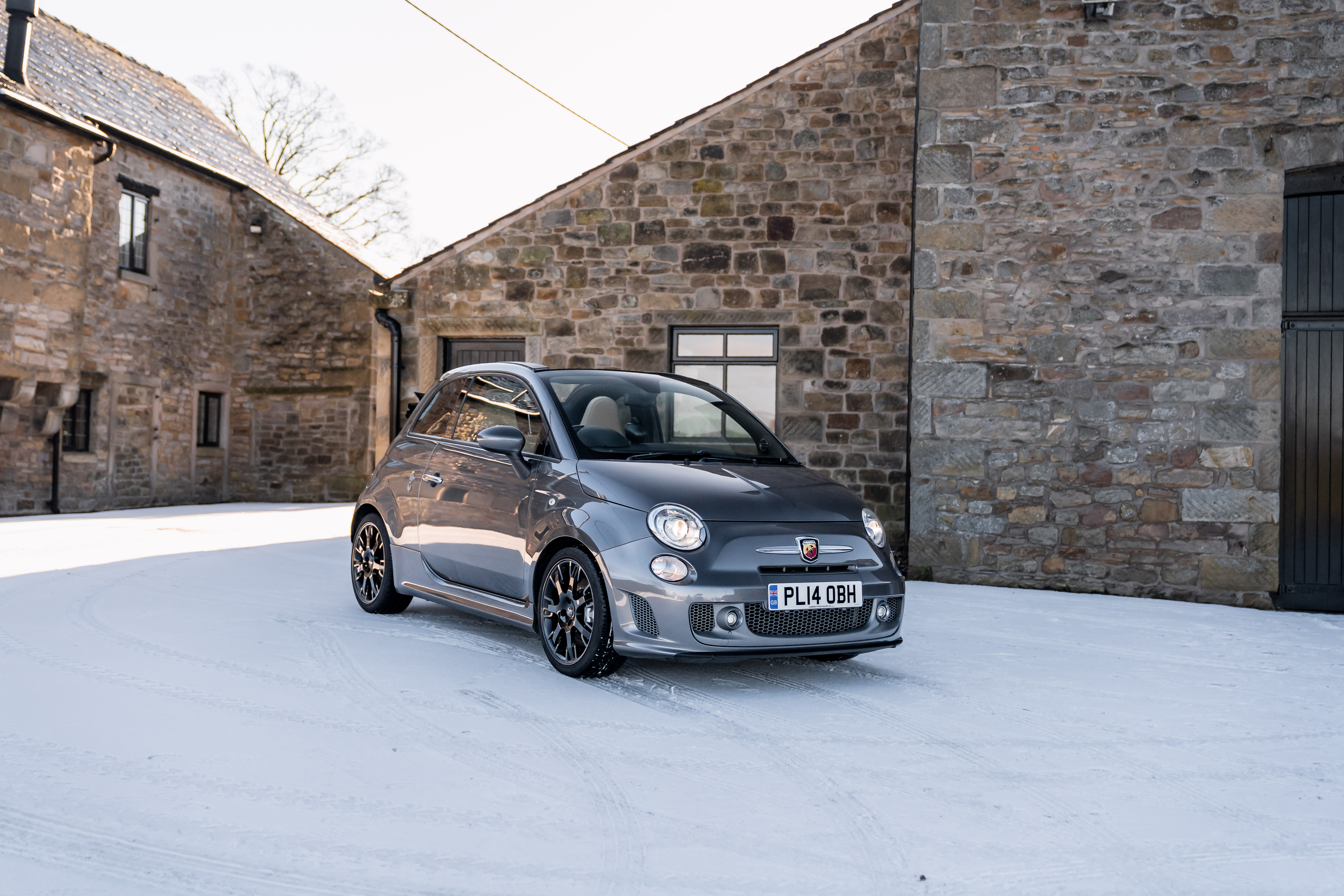 2014 ABARTH 695 EDIZIONE MASERATI