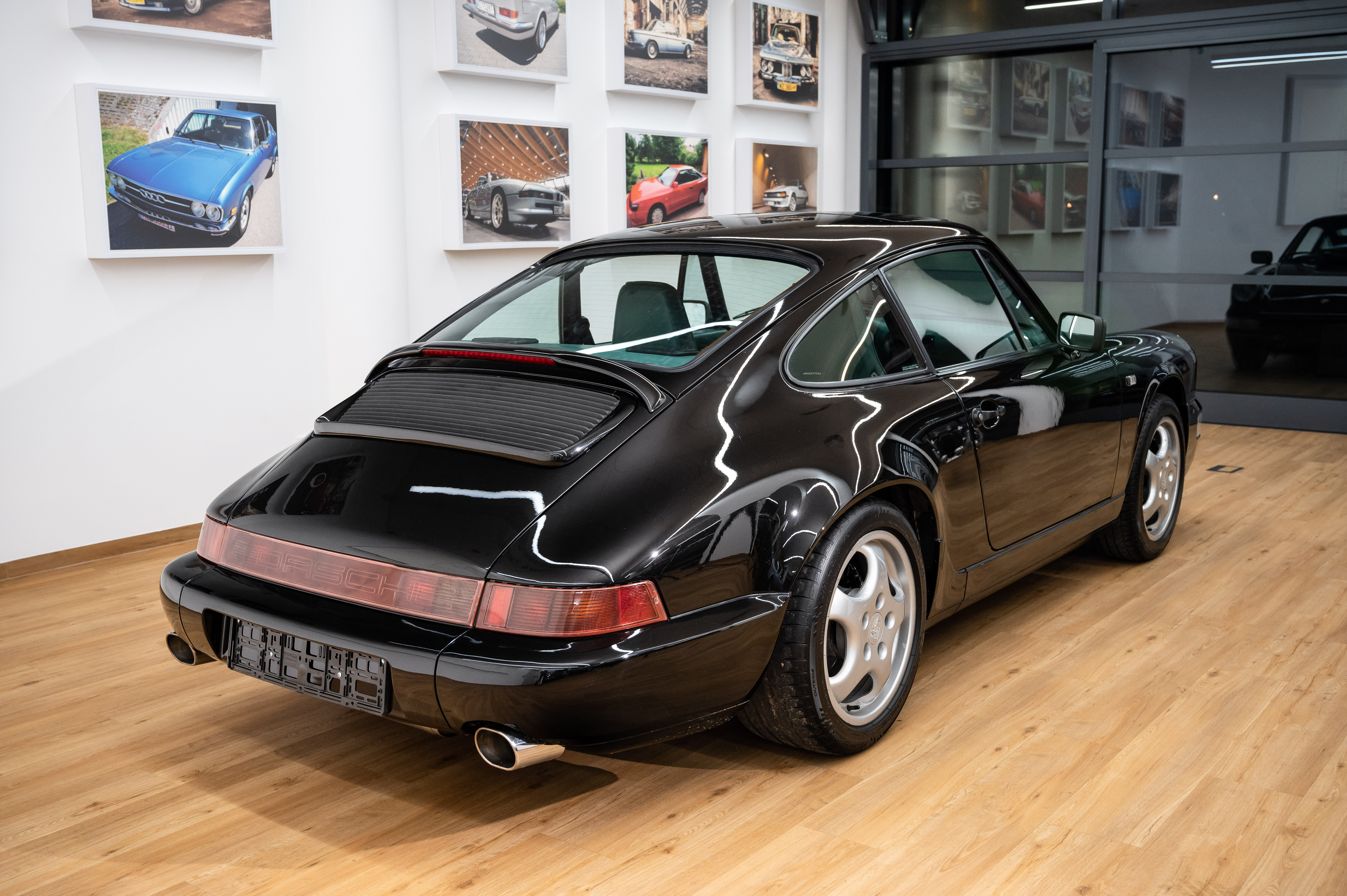 1990 PORSCHE 911 (964) CARRERA 4 for sale in Warszawa, Poland