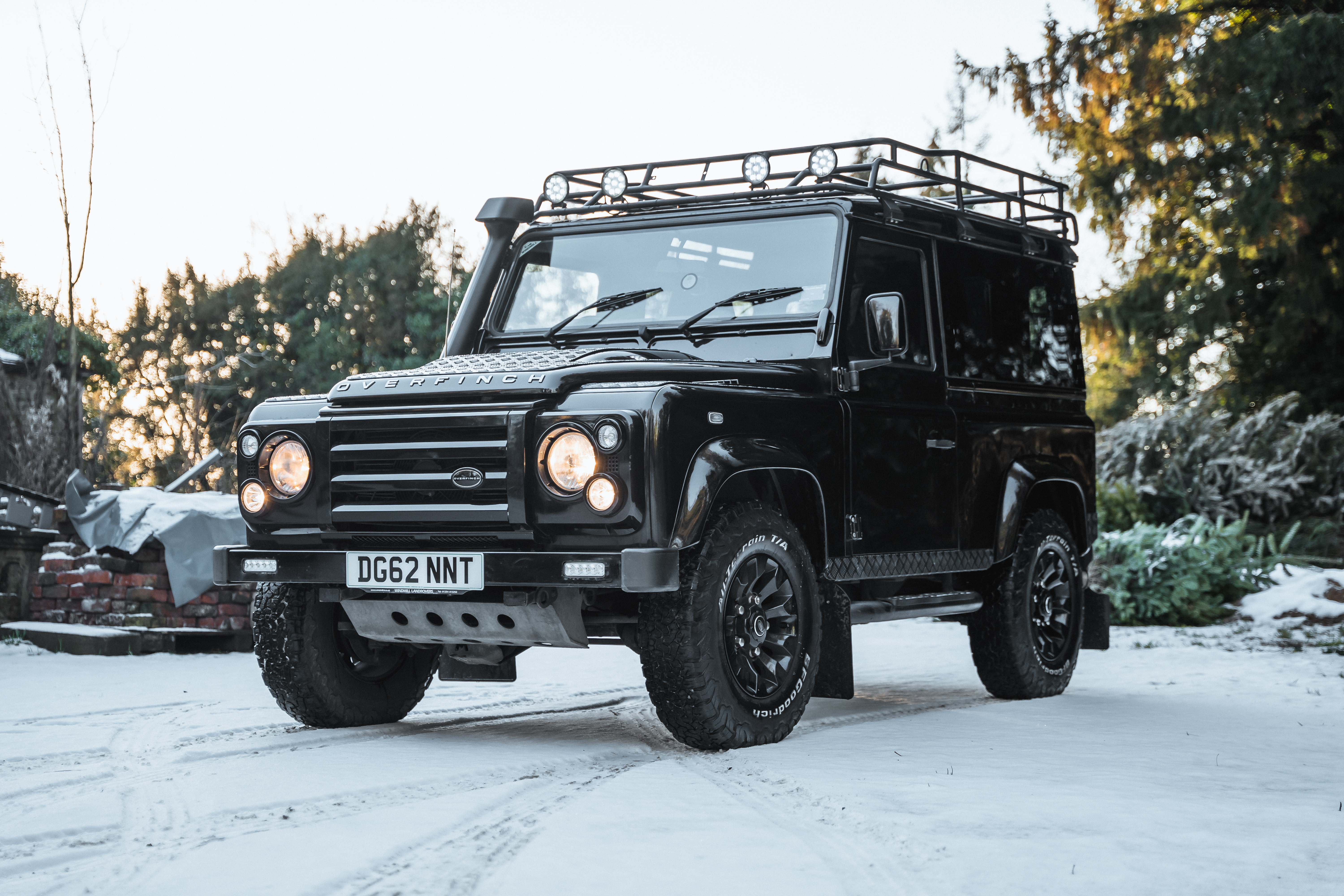 2012 LAND ROVER DEFENDER 90 XS STATION WAGON 'OVERFINCH'