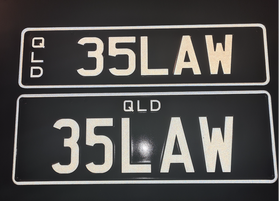 '35LAW' QUEENSLAND NUMBER PLATE