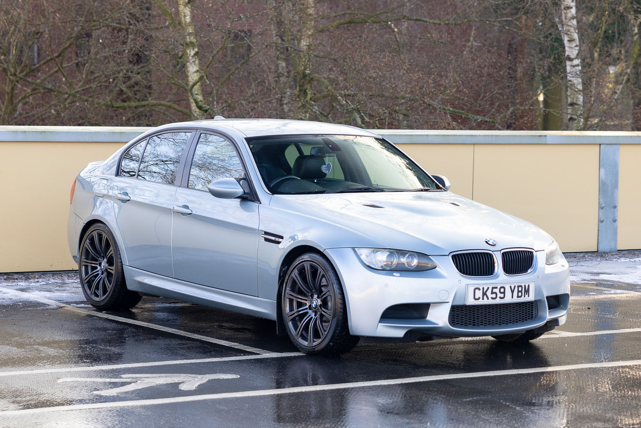 2010 BMW (E90) M3