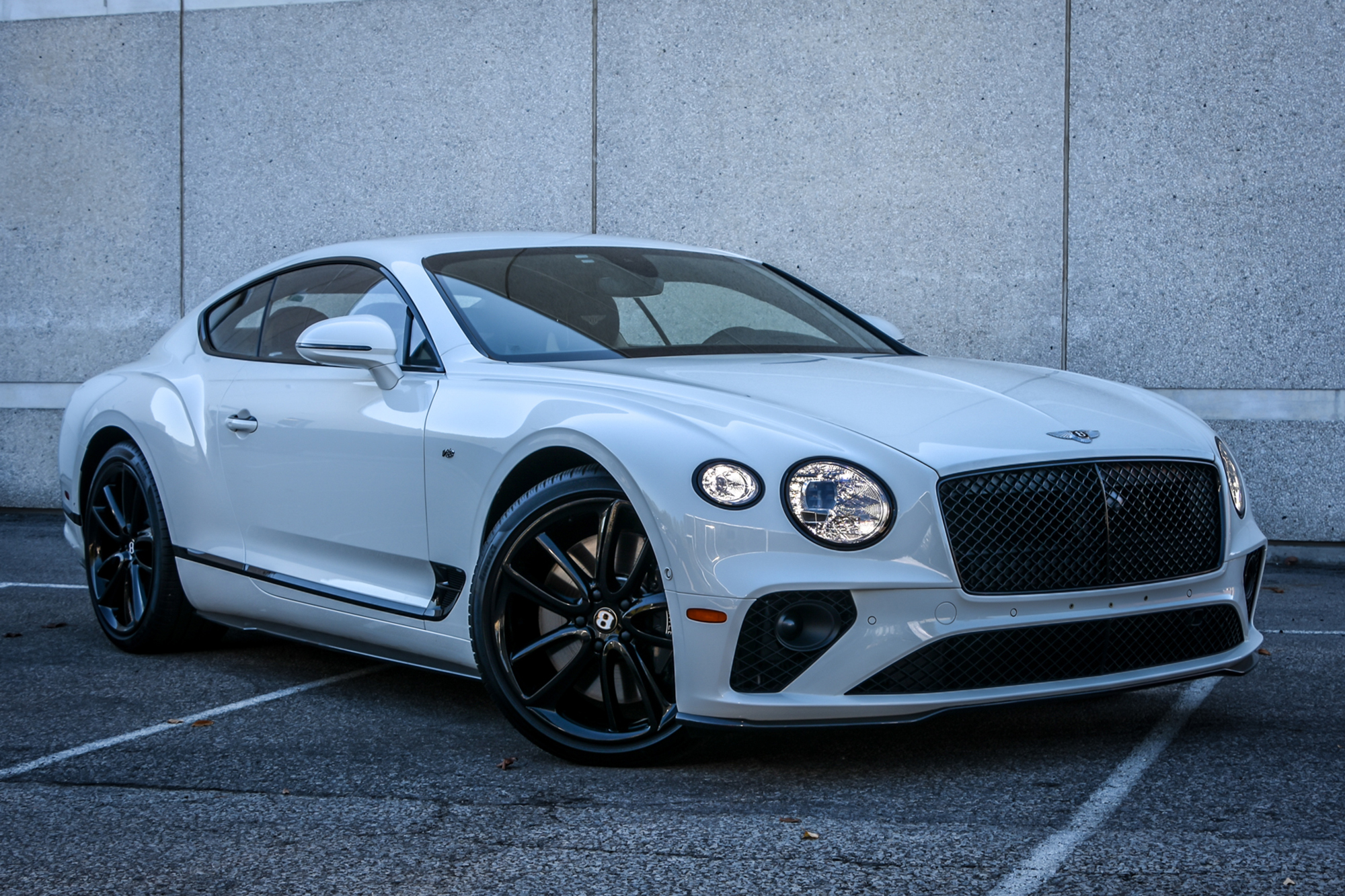 2020 BENTLEY CONTINENTAL GT MULLINER - 2,400 KM