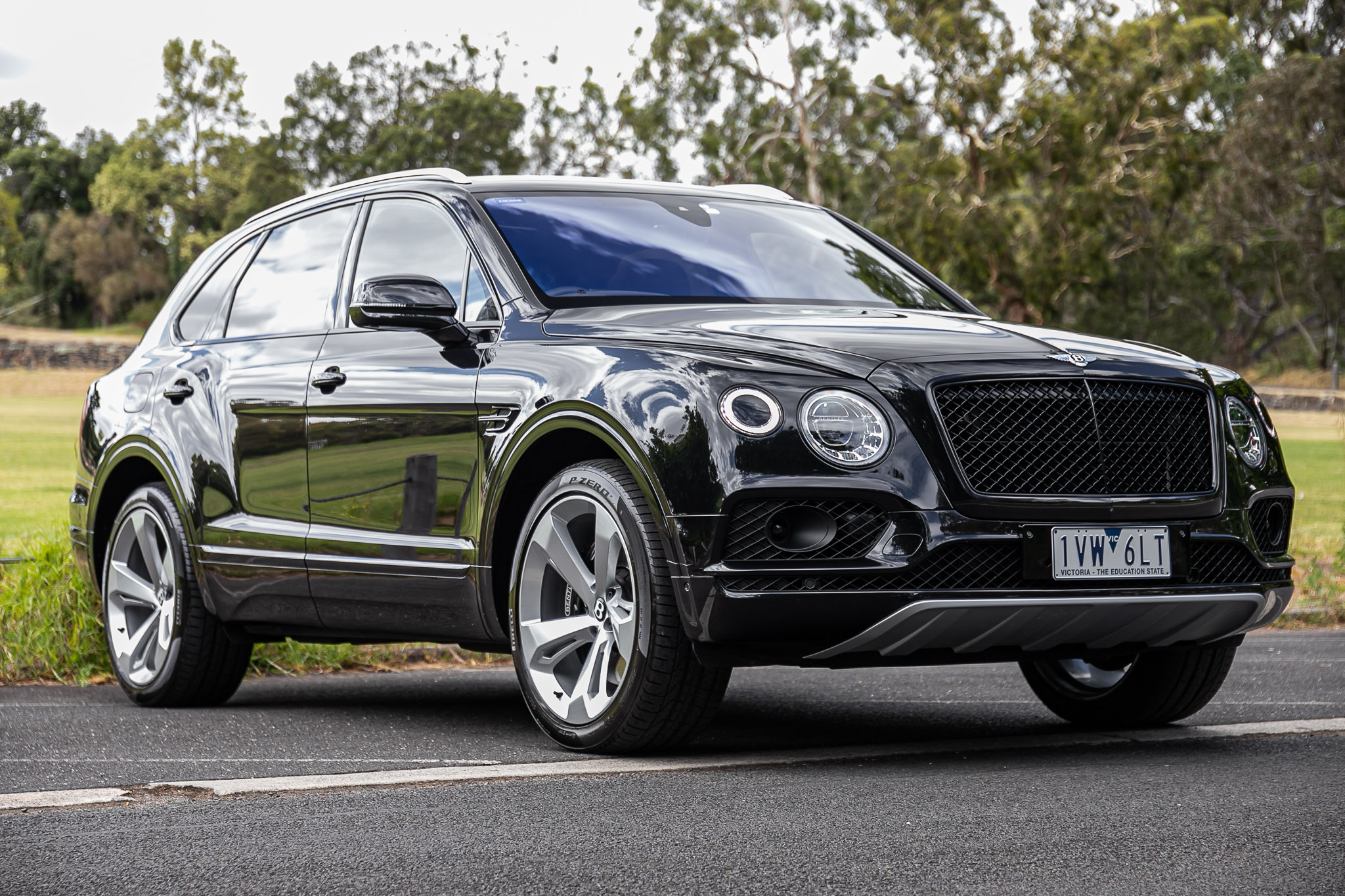 2018 BENTLEY BENTAYGA W12 - 10,659 KM