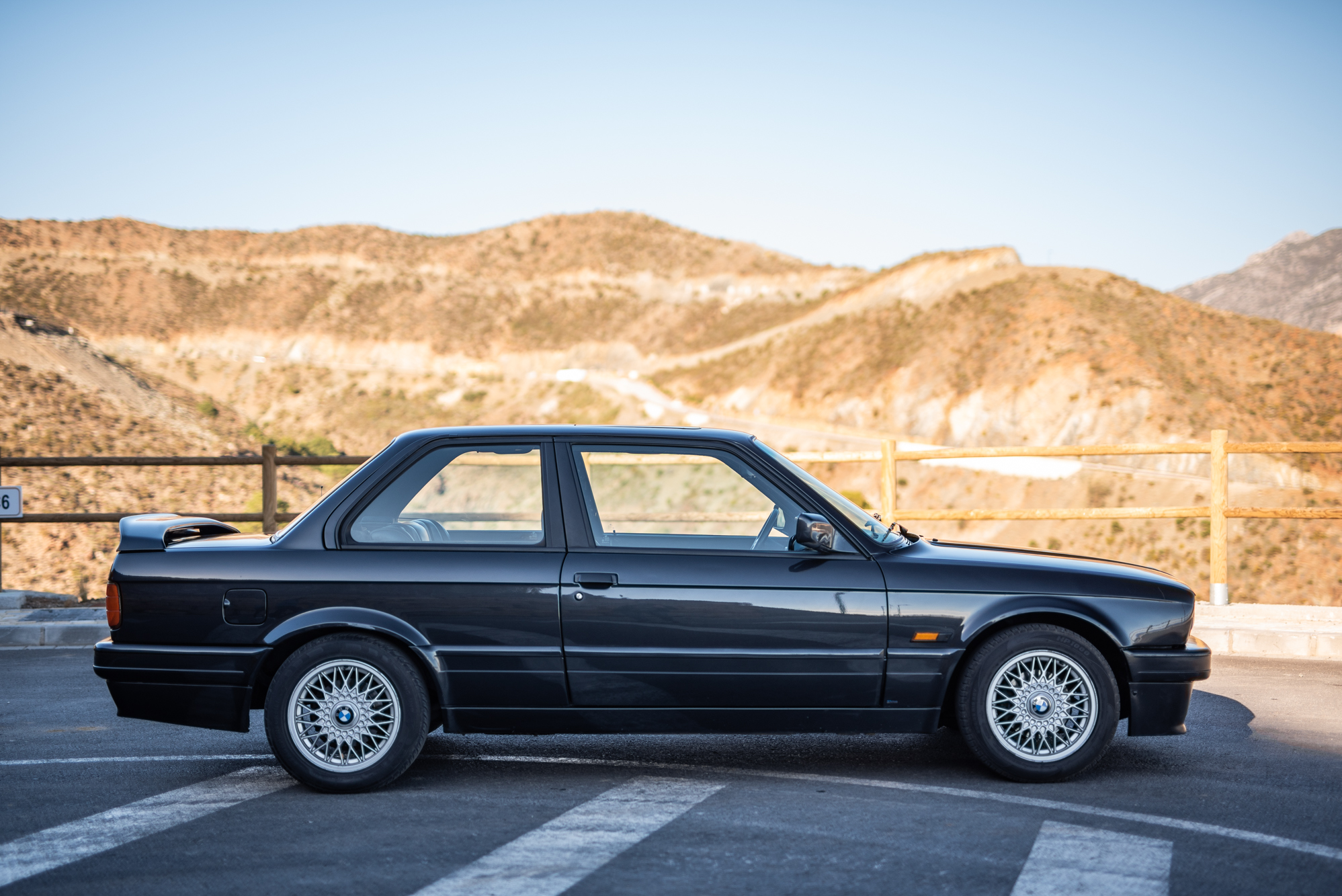 1990 BMW (E30) 325I SPORT