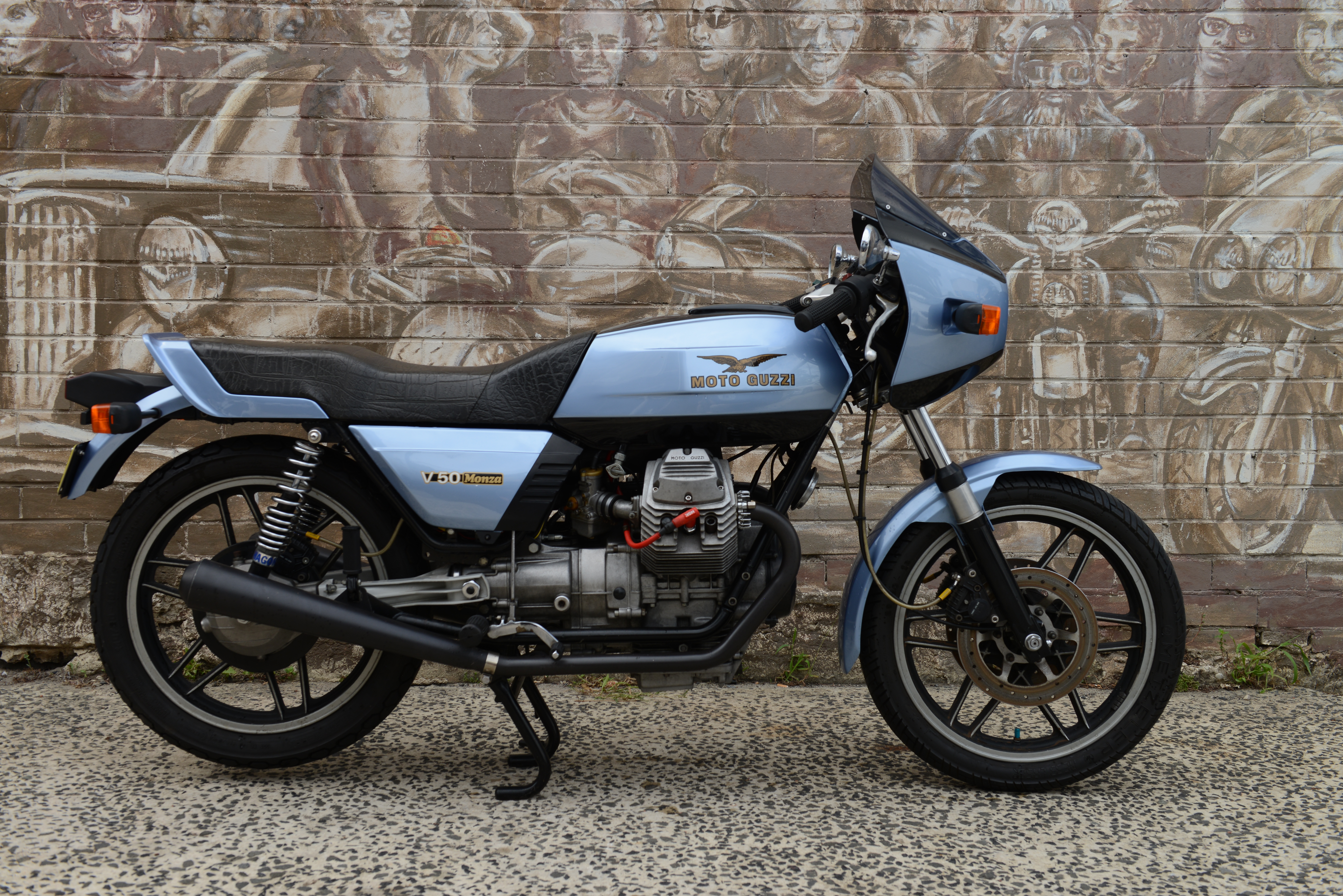 Wunderbar Moto Guzzi V50 Monza Bild