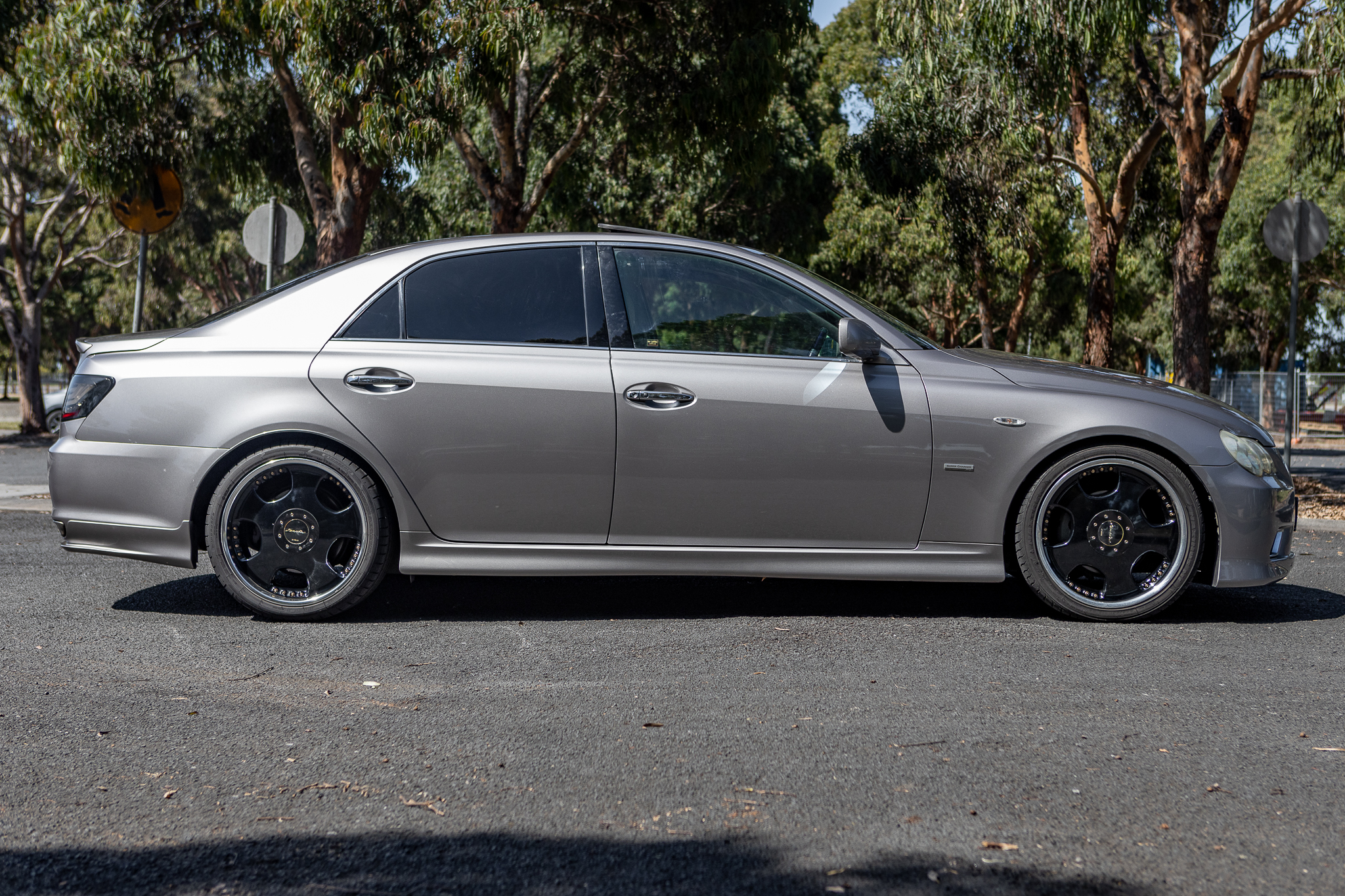 2006 TOYOTA MARK X SUPERCHARGED