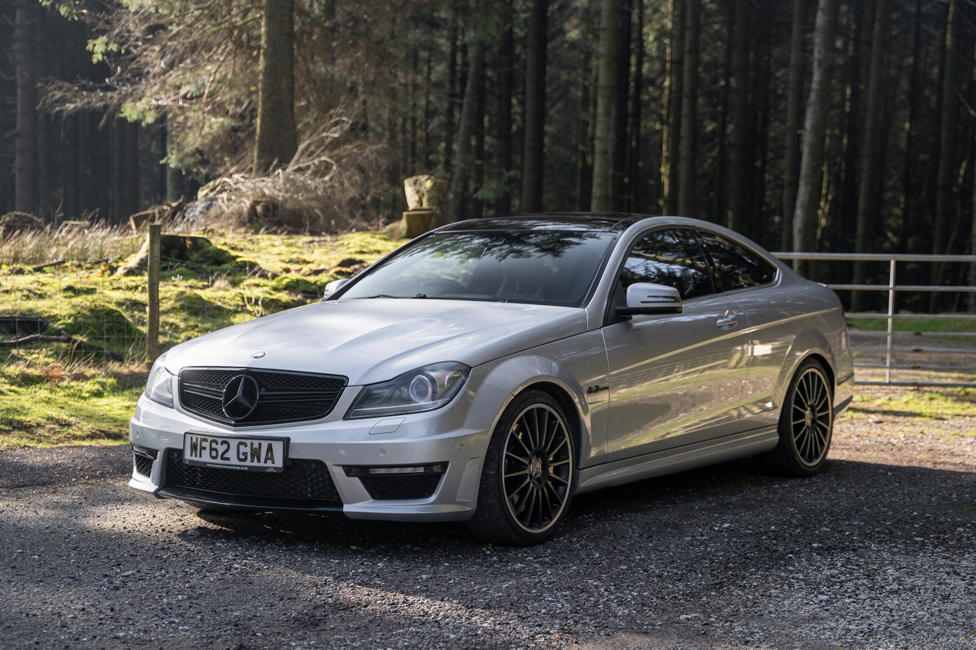 2012 MERCEDES-BENZ (W204) C63 AMG COUPE - SUPERCHARGED