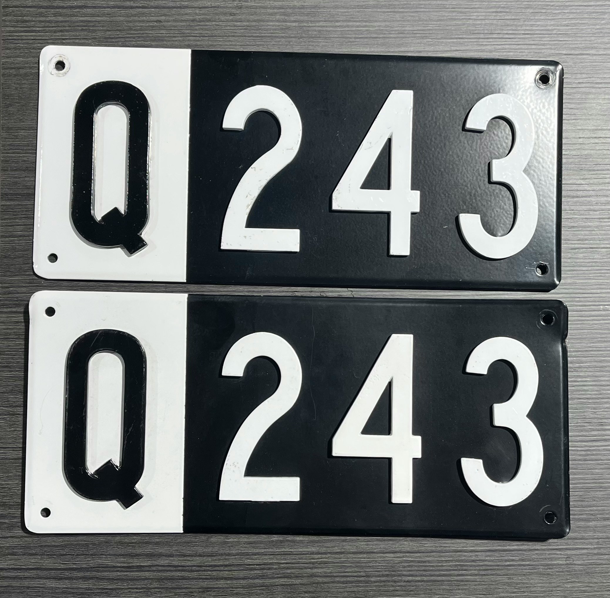 'Q243' QUEENSLAND HERITAGE NUMBER PLATE