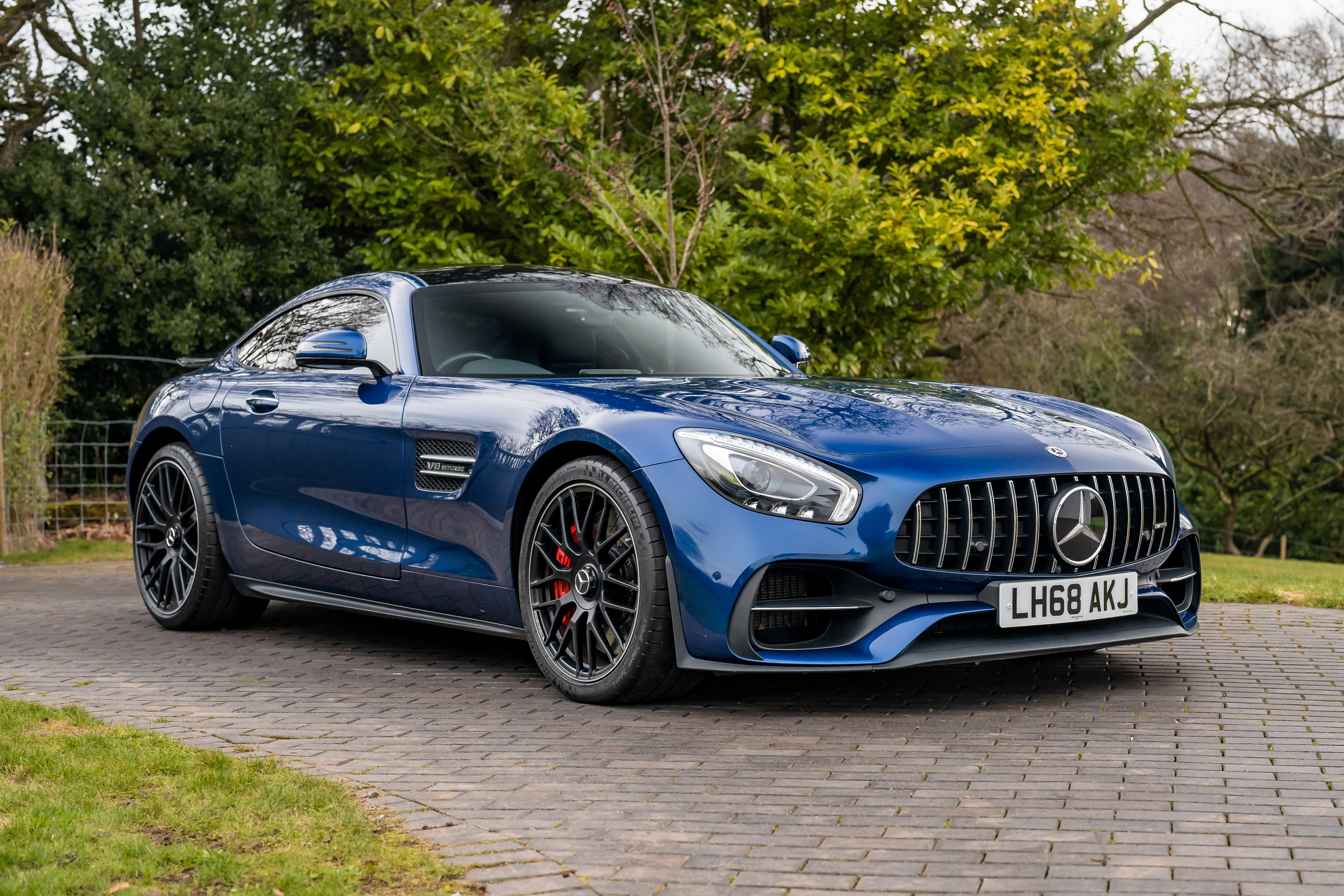 2018 MERCEDES-AMG GT S