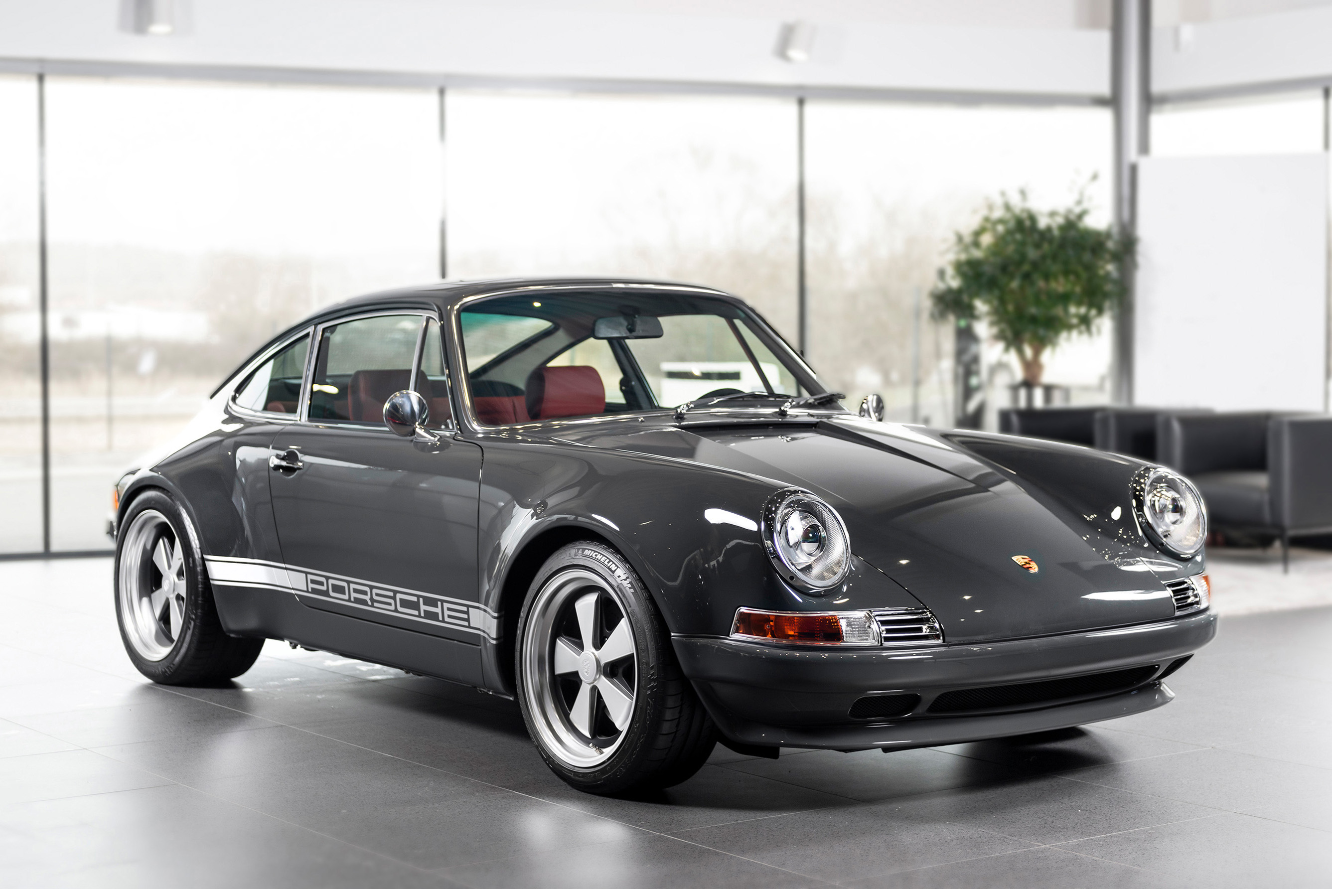 1990 PORSCHE 911 BY SOONER