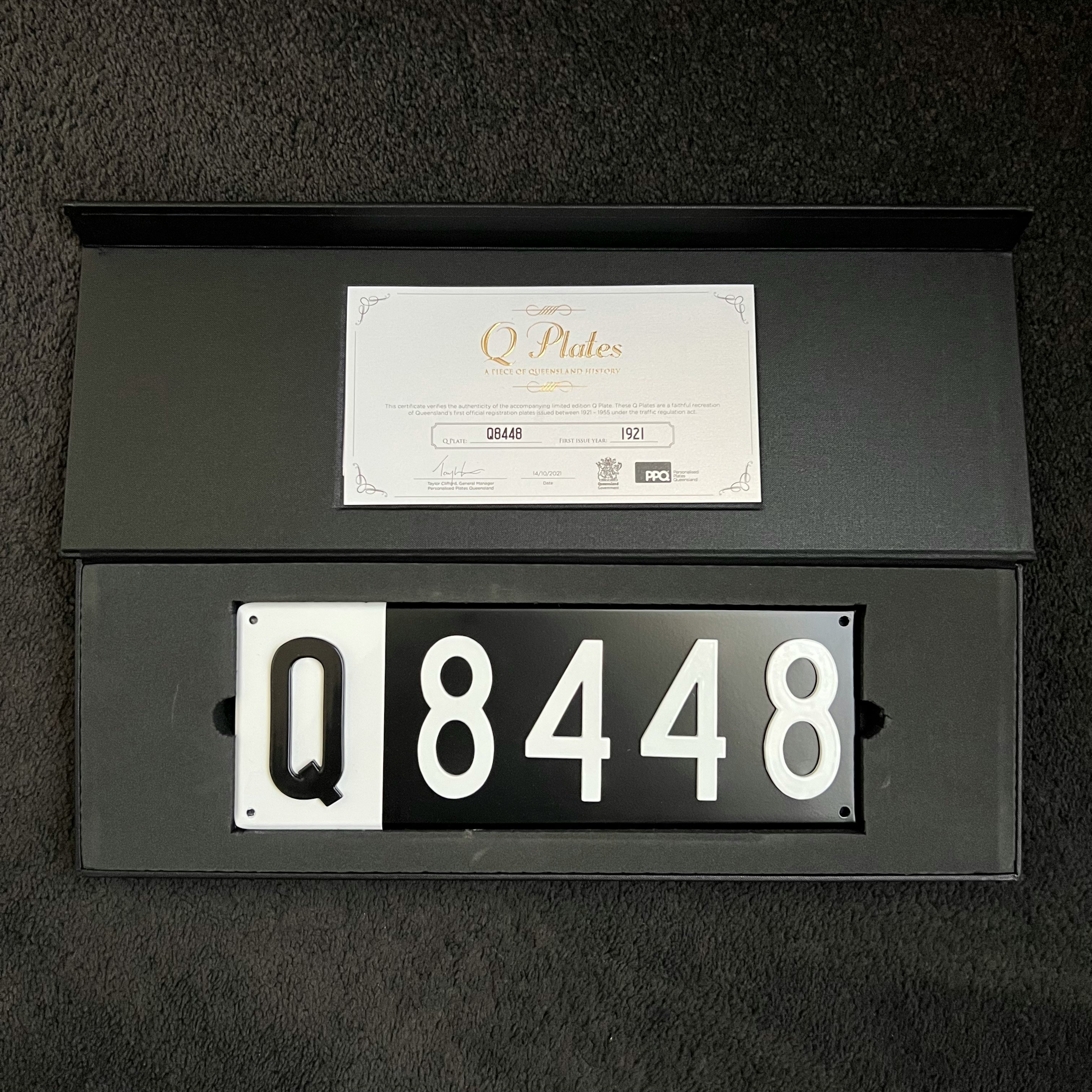 'Q8448' QUEENSLAND HERITAGE NUMBER PLATE