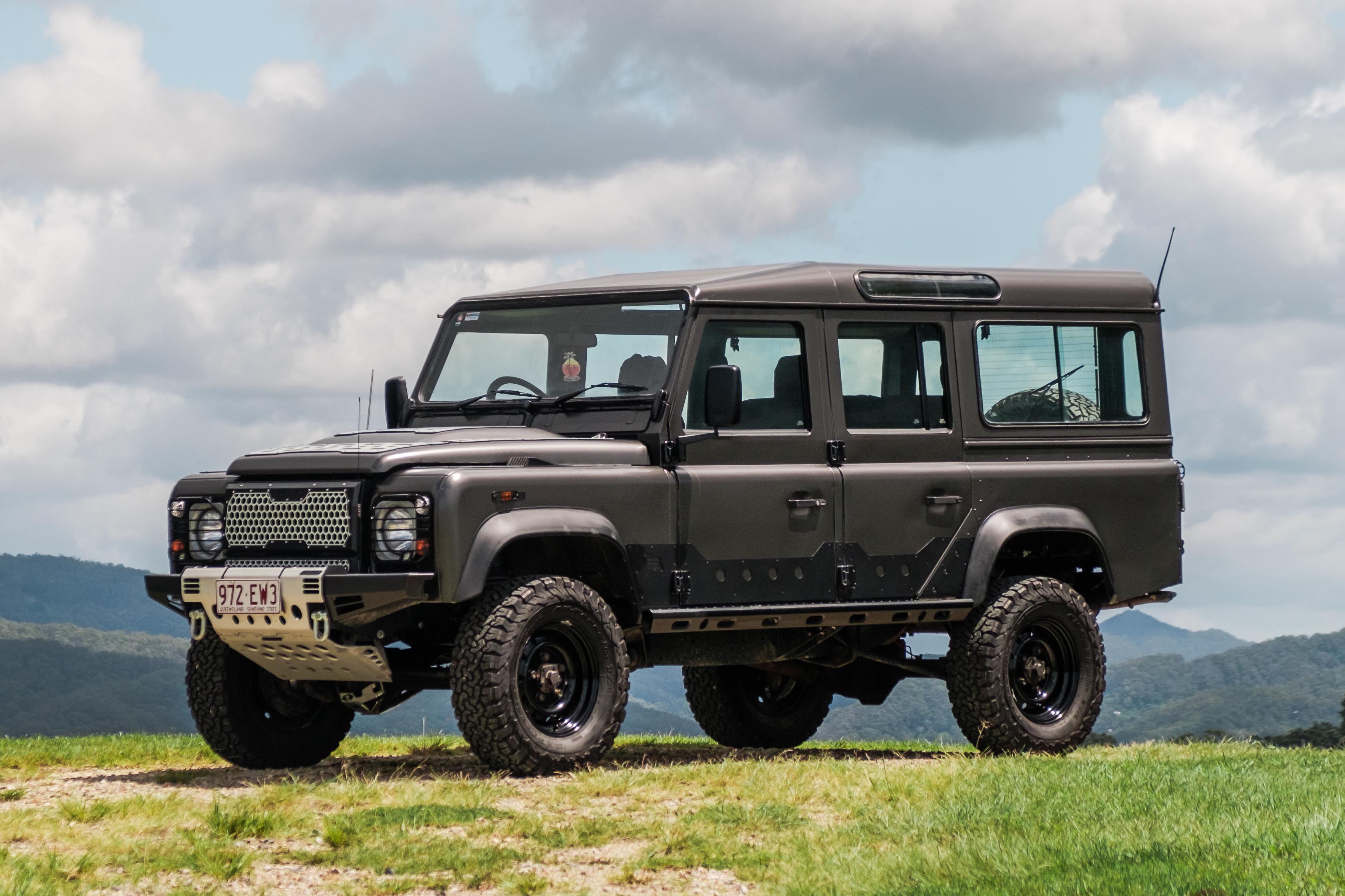 1998 LAND ROVER DEFENDER 110 300 TDI