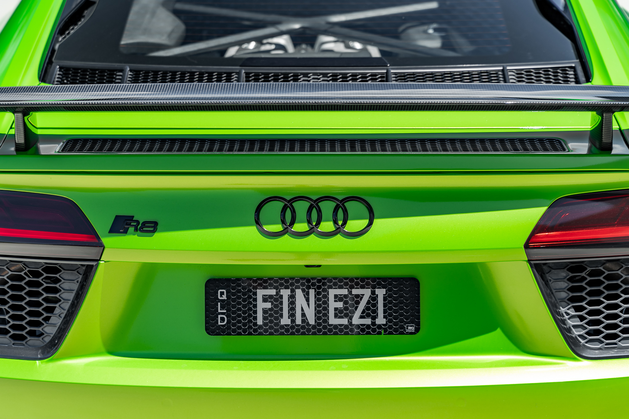 2016 AUDI R8 V10 PLUS