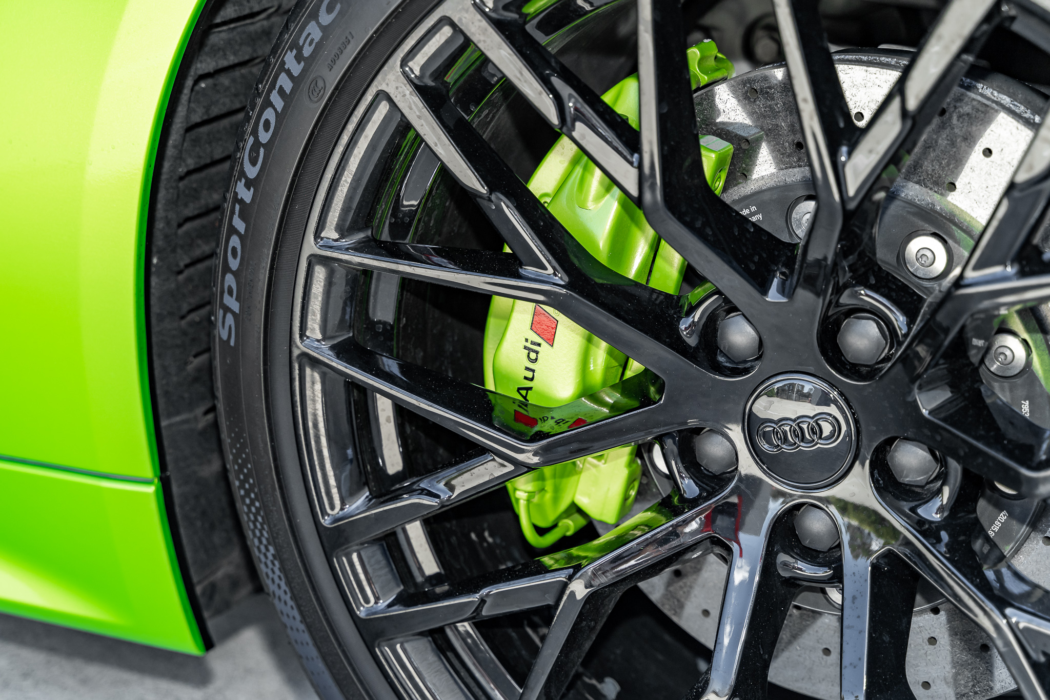 2016 AUDI R8 V10 PLUS