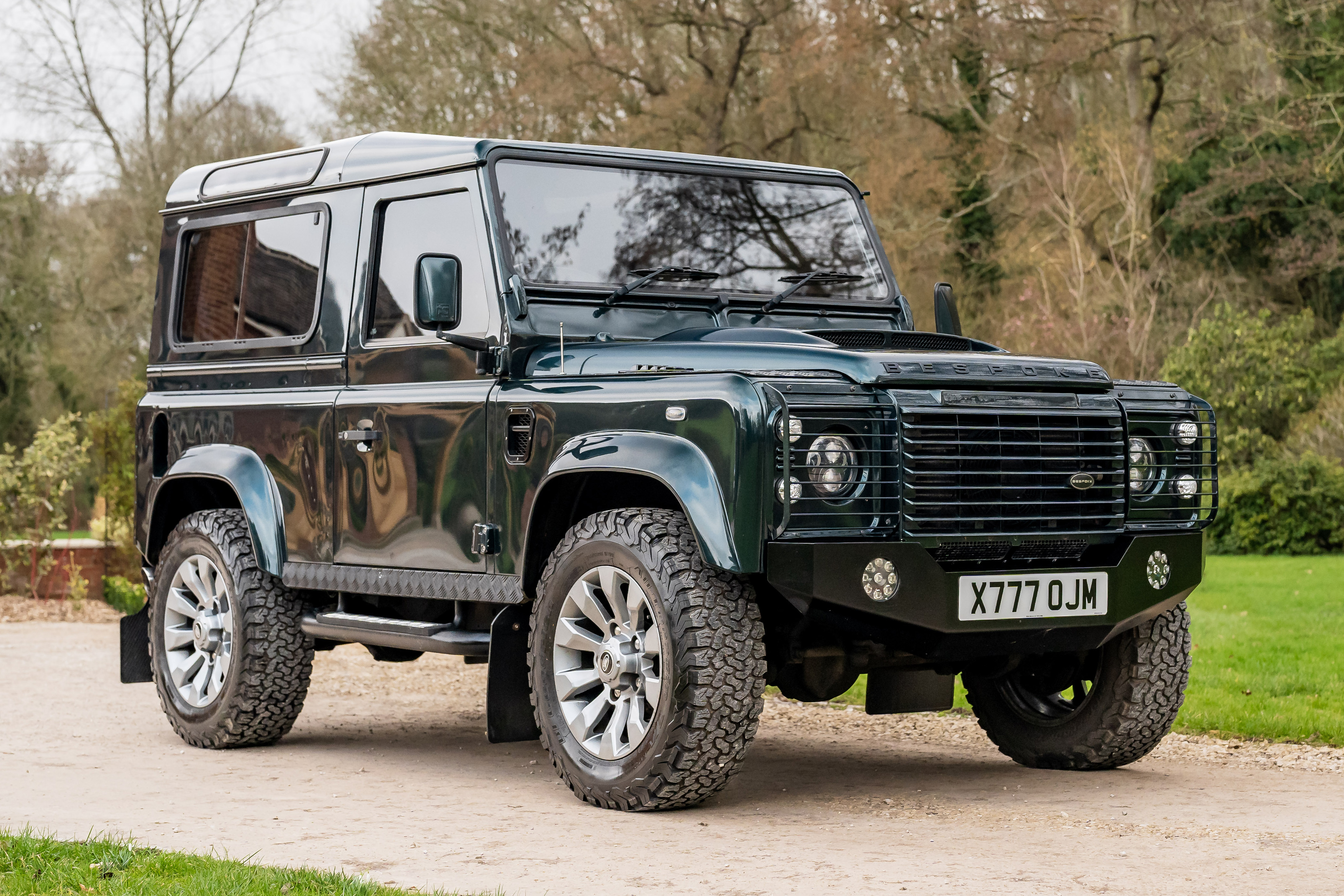 2013 LAND ROVER DEFENDER 90 XS STATION WAGON - BESPOKE