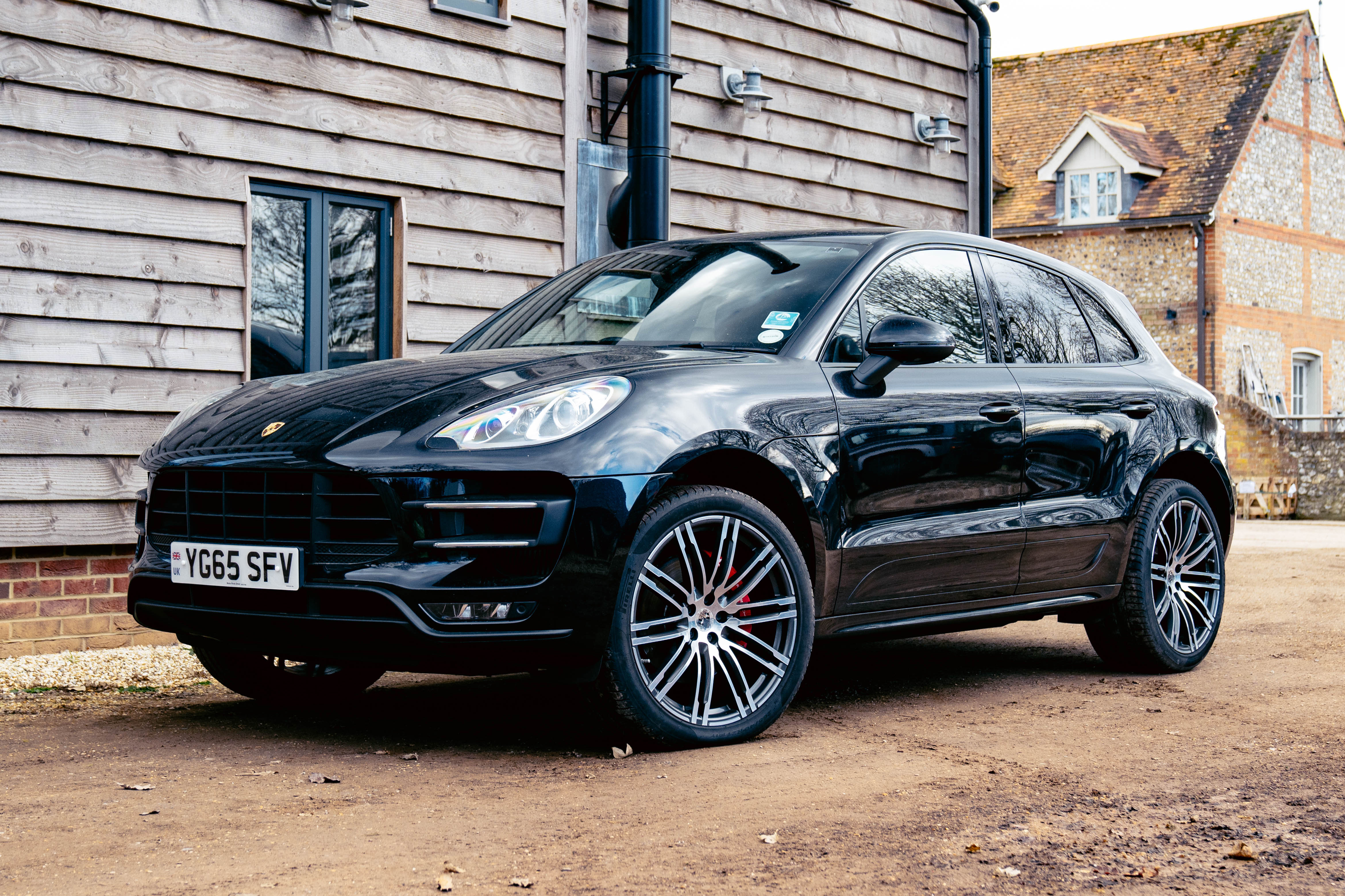 2015 PORSCHE MACAN TURBO