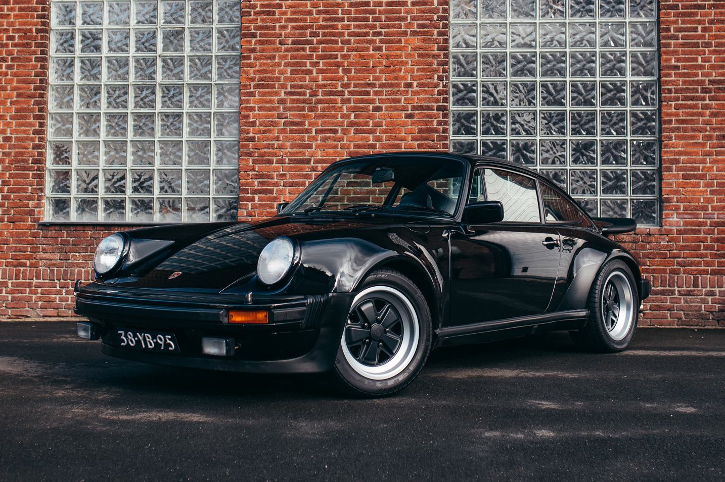 1977 PORSCHE 911 (930) TURBO