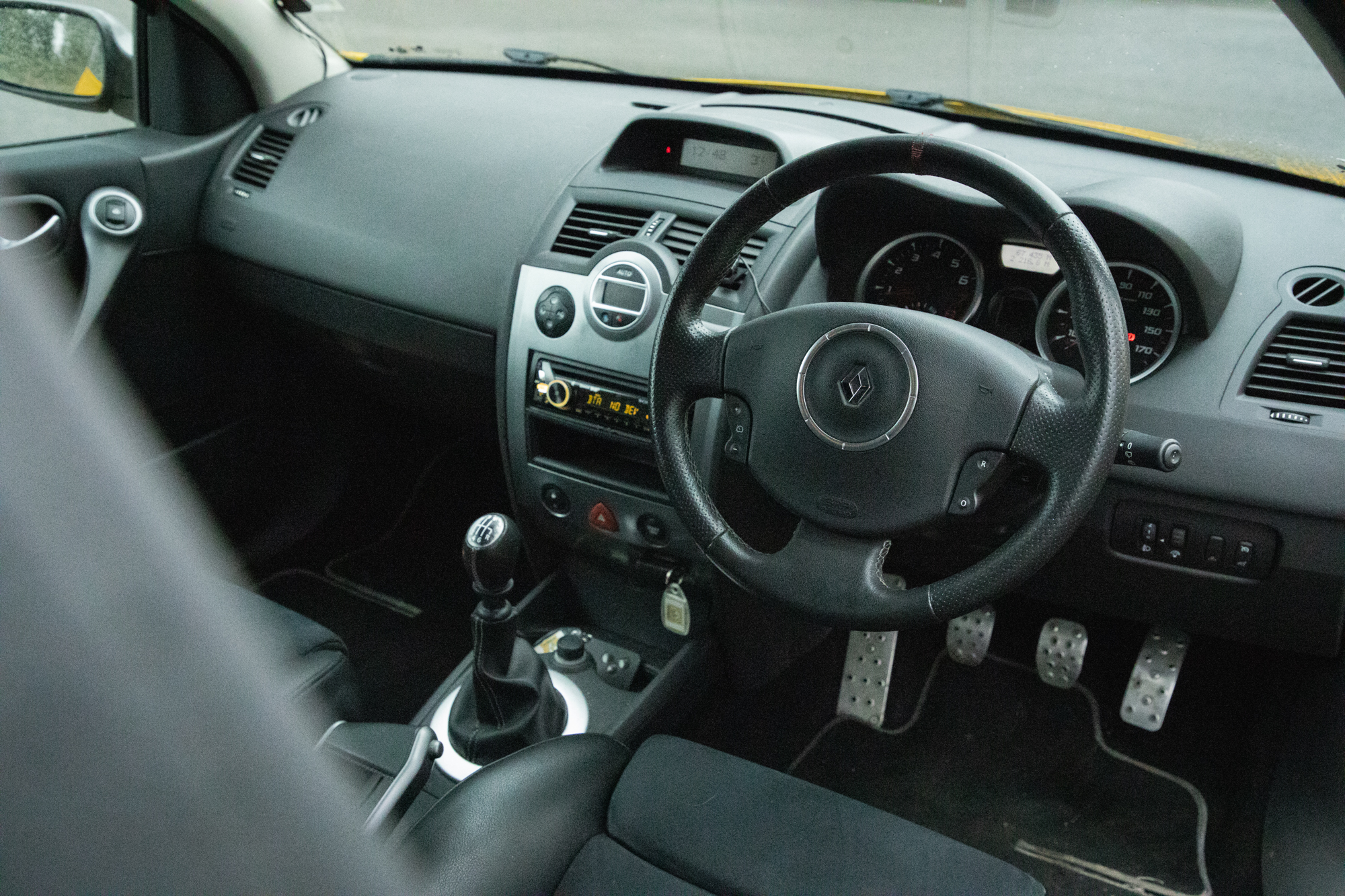 2007 RENAULTSPORT MEGANE 230 F1 TEAM R26