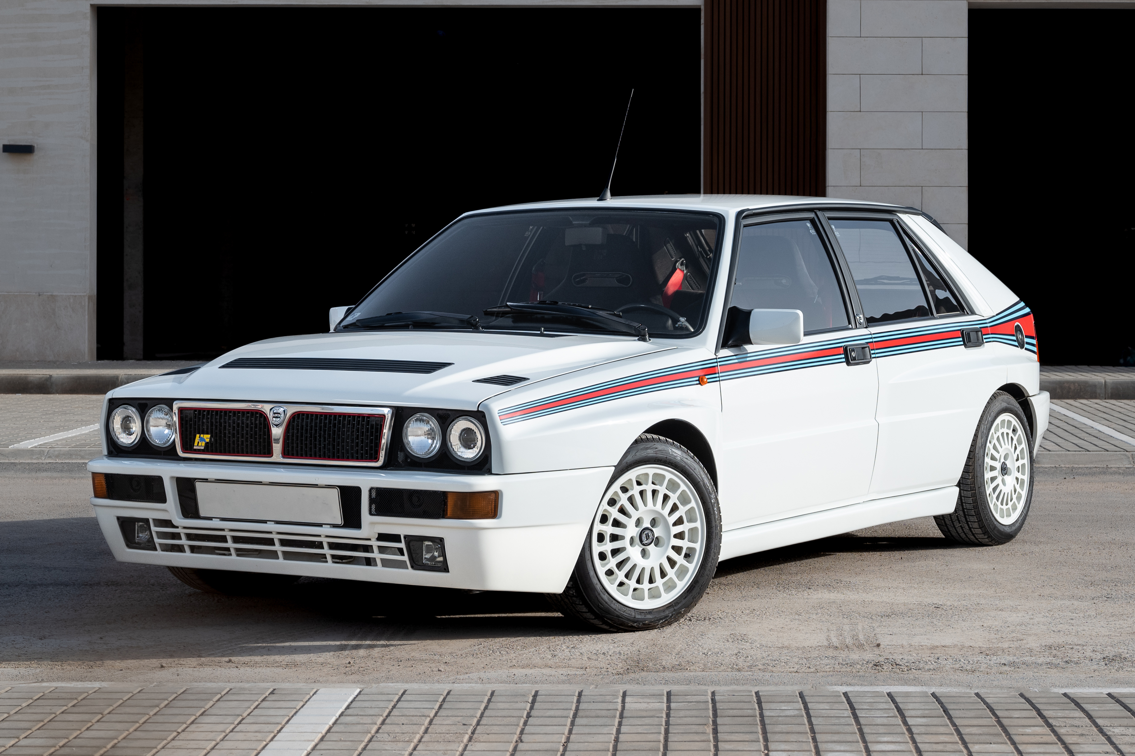 1992 LANCIA DELTA HF INTEGRALE EVOLUZIONE 'MARTINI 5'  - 7,665 KM