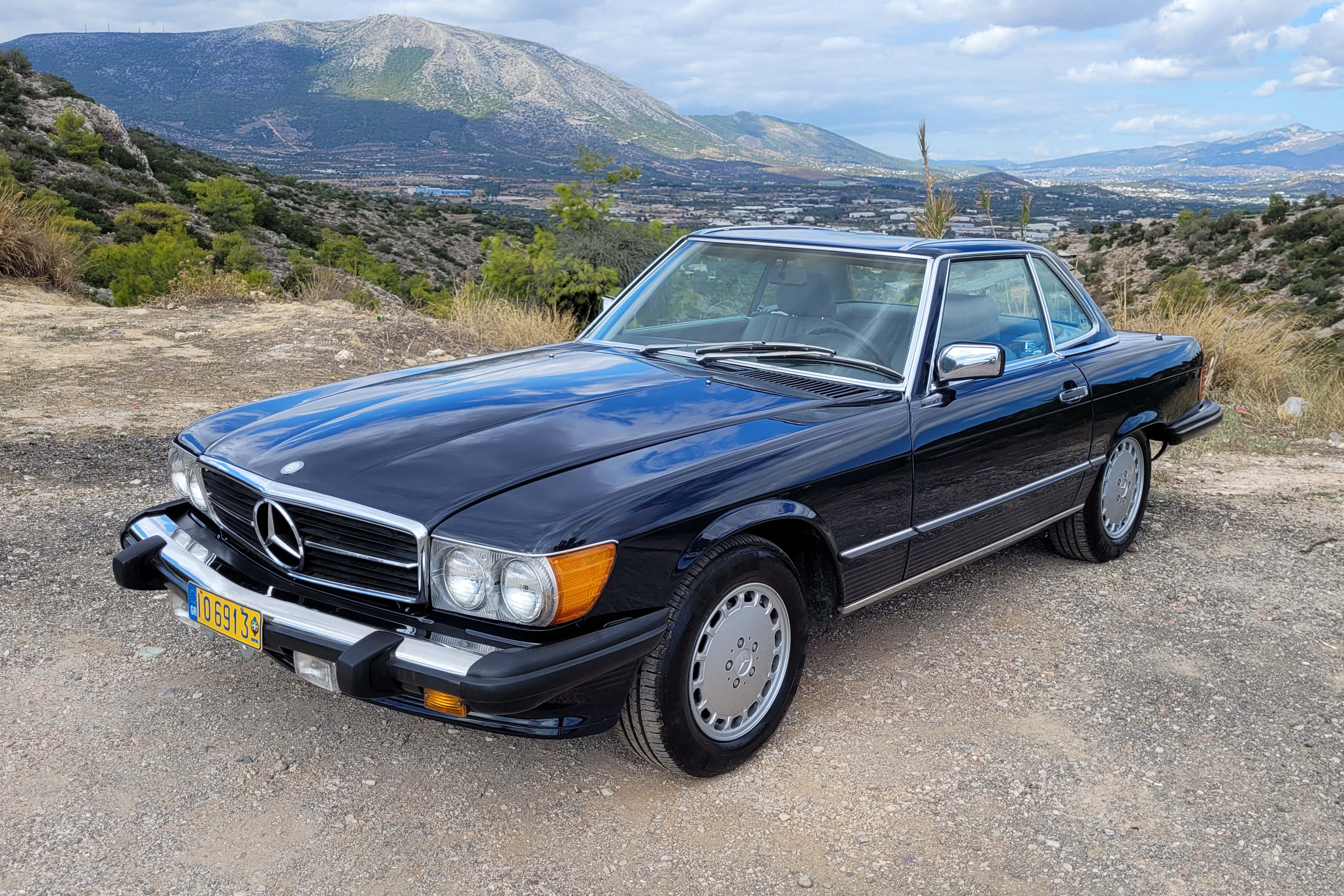 1986 MERCEDES-BENZ (R107) 560 SL