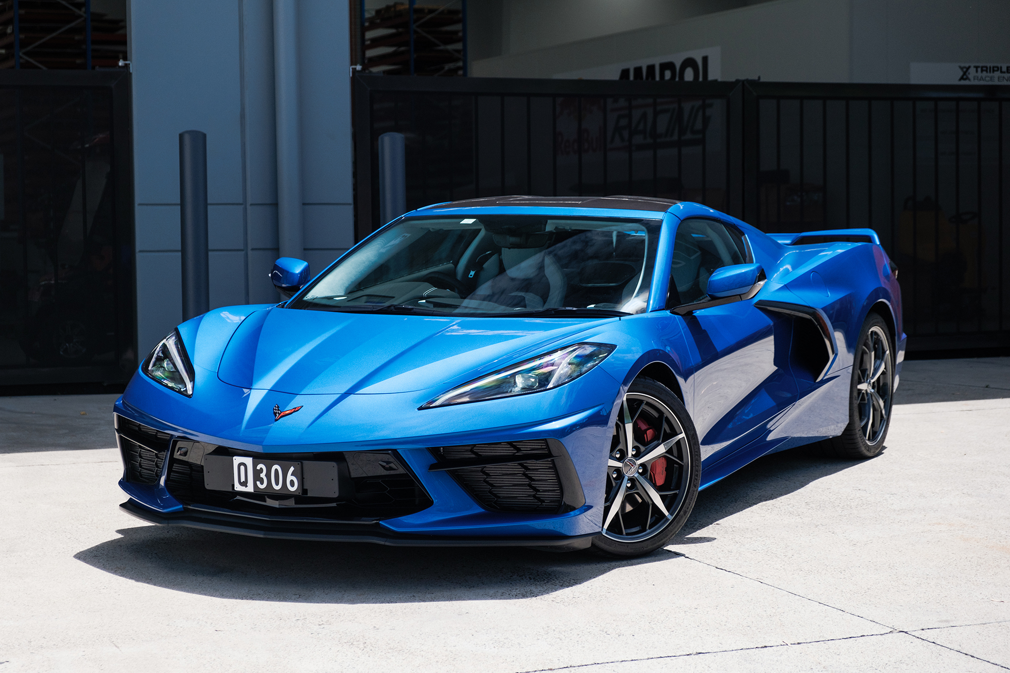 2022 CHEVROLET CORVETTE (C8) STINGRAY COUPE - CARBON EDITION - 2,400 KM