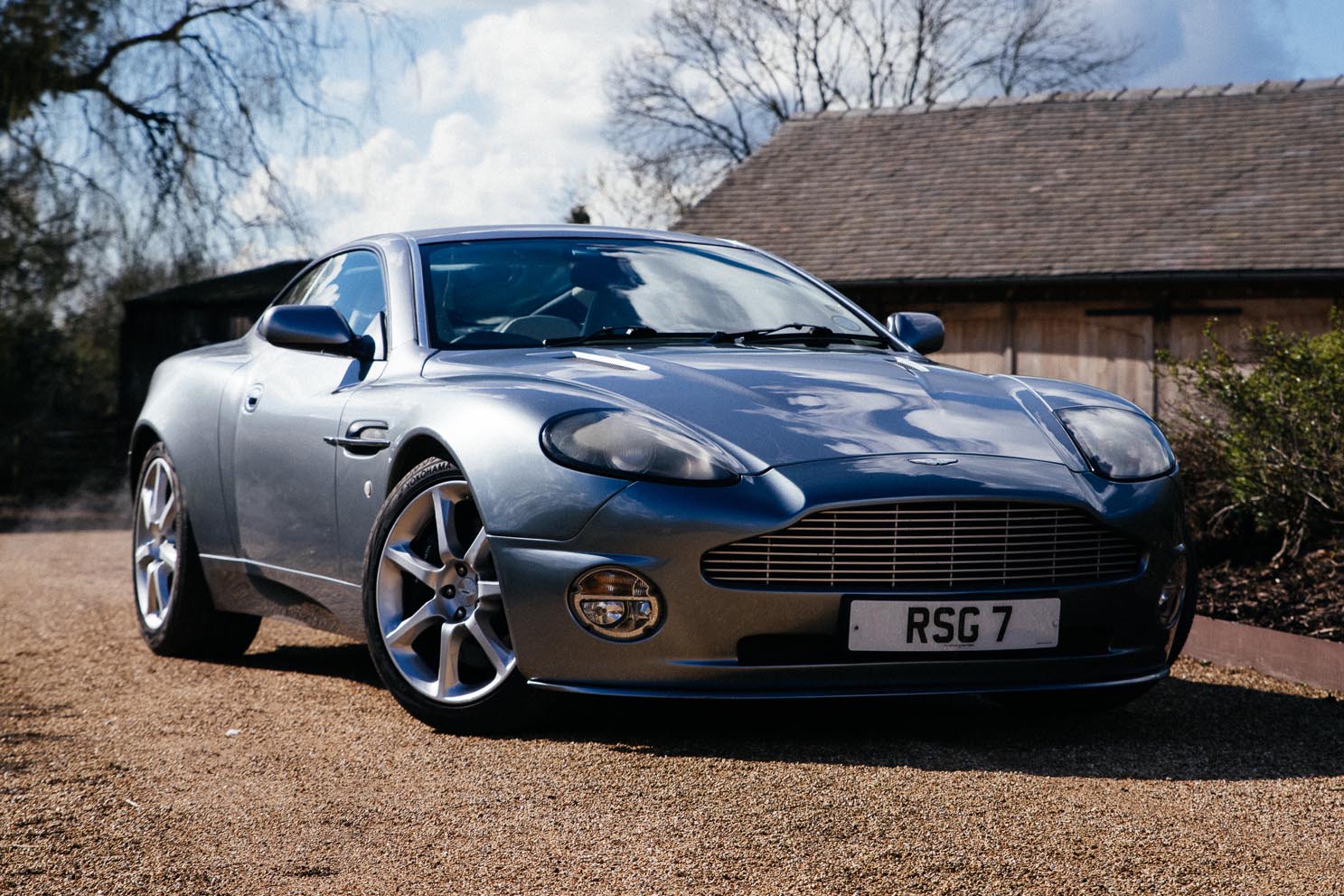 2005 ASTON MARTIN VANQUISH