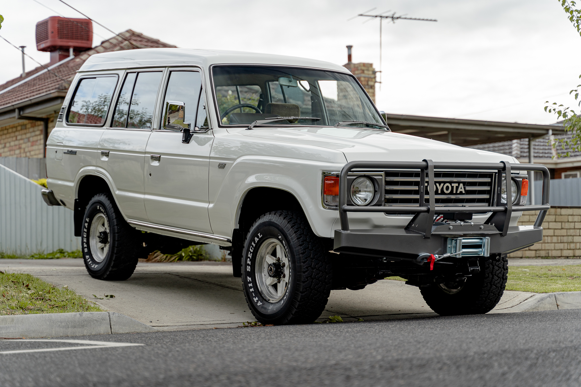 1985 TOYOTA FJ62 LAND CRUISER GX 'SAHARA'