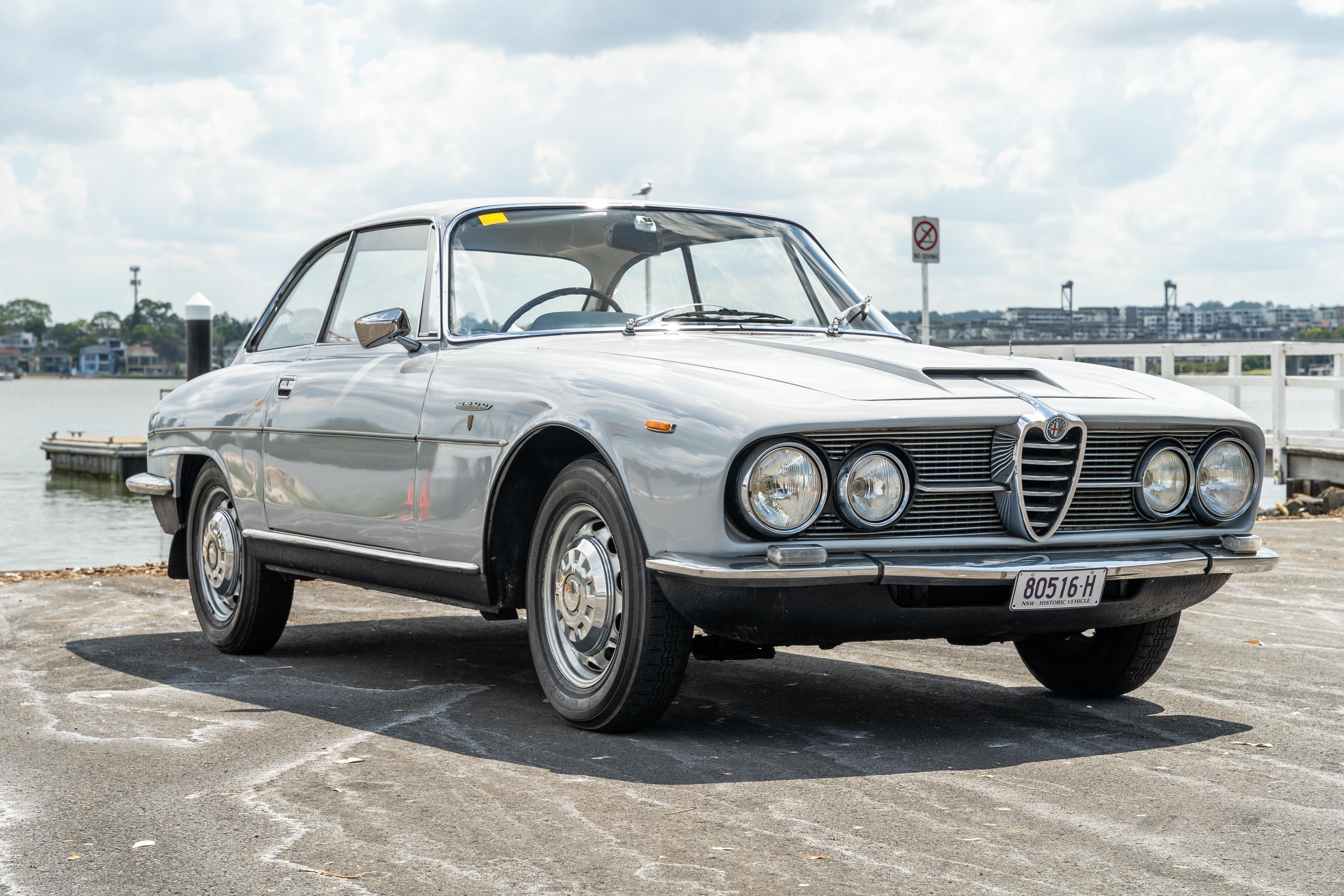 1965 Alfa Romeo 2600 Sprint