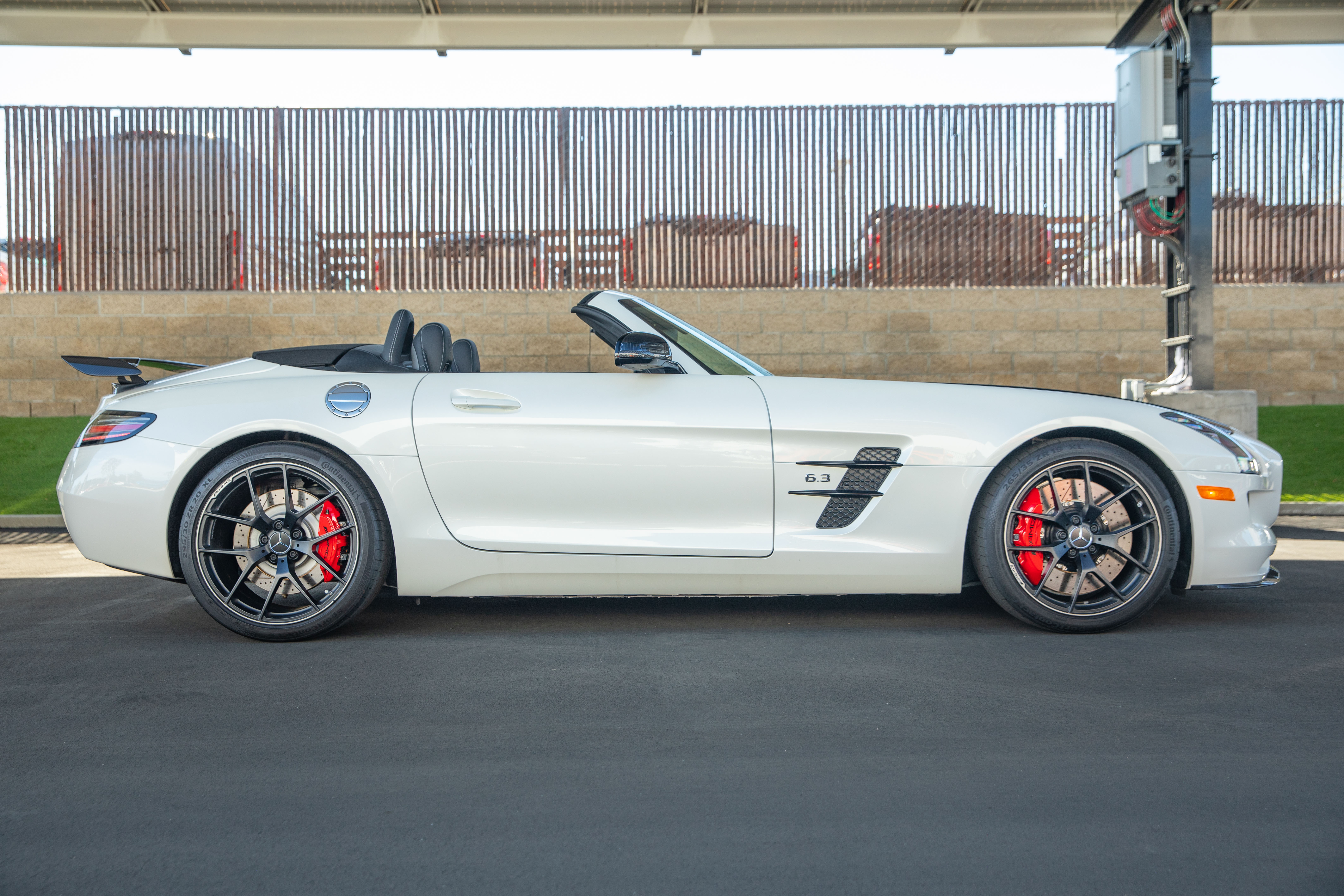 2015 MERCEDES-BENZ SLS AMG ROADSTER GT FINAL EDITION - 1,841 MILES For ...