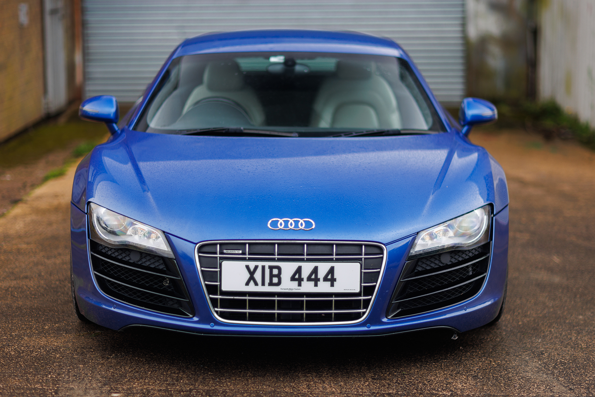 2009 AUDI R8 V10 MANUAL
