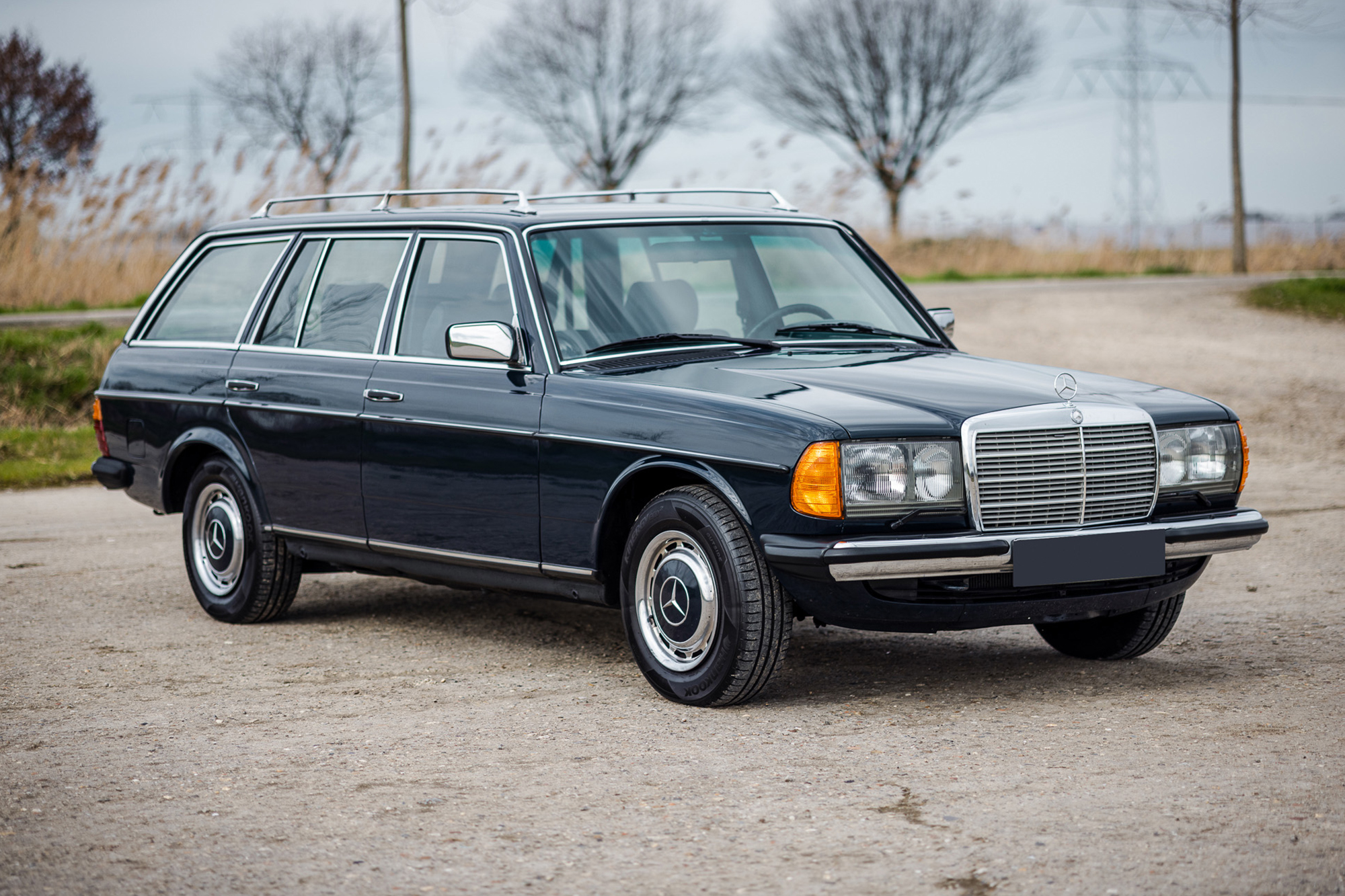 1983 MERCEDES-BENZ (W123) 230 TE