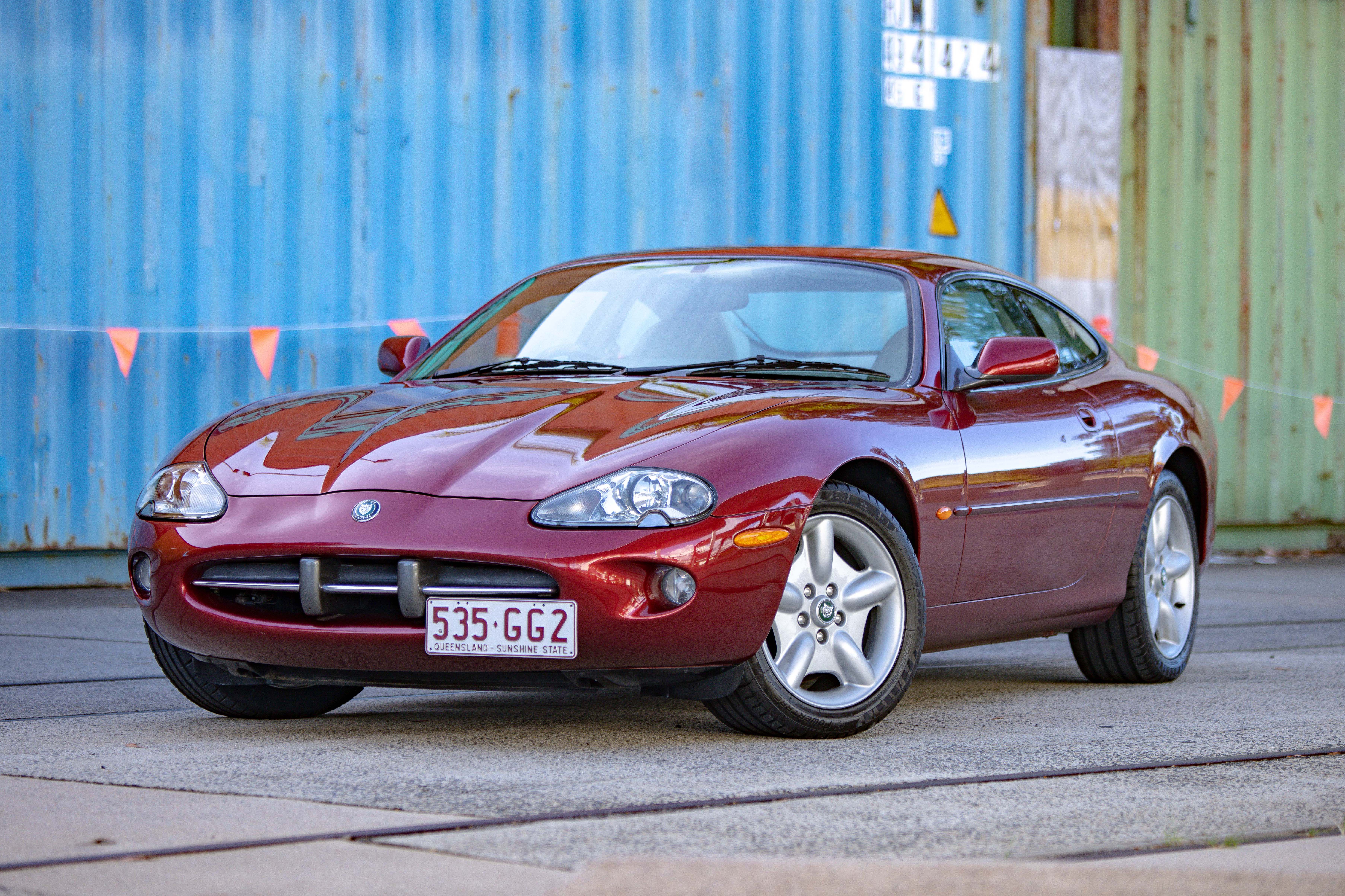 1996 JAGUAR XK8